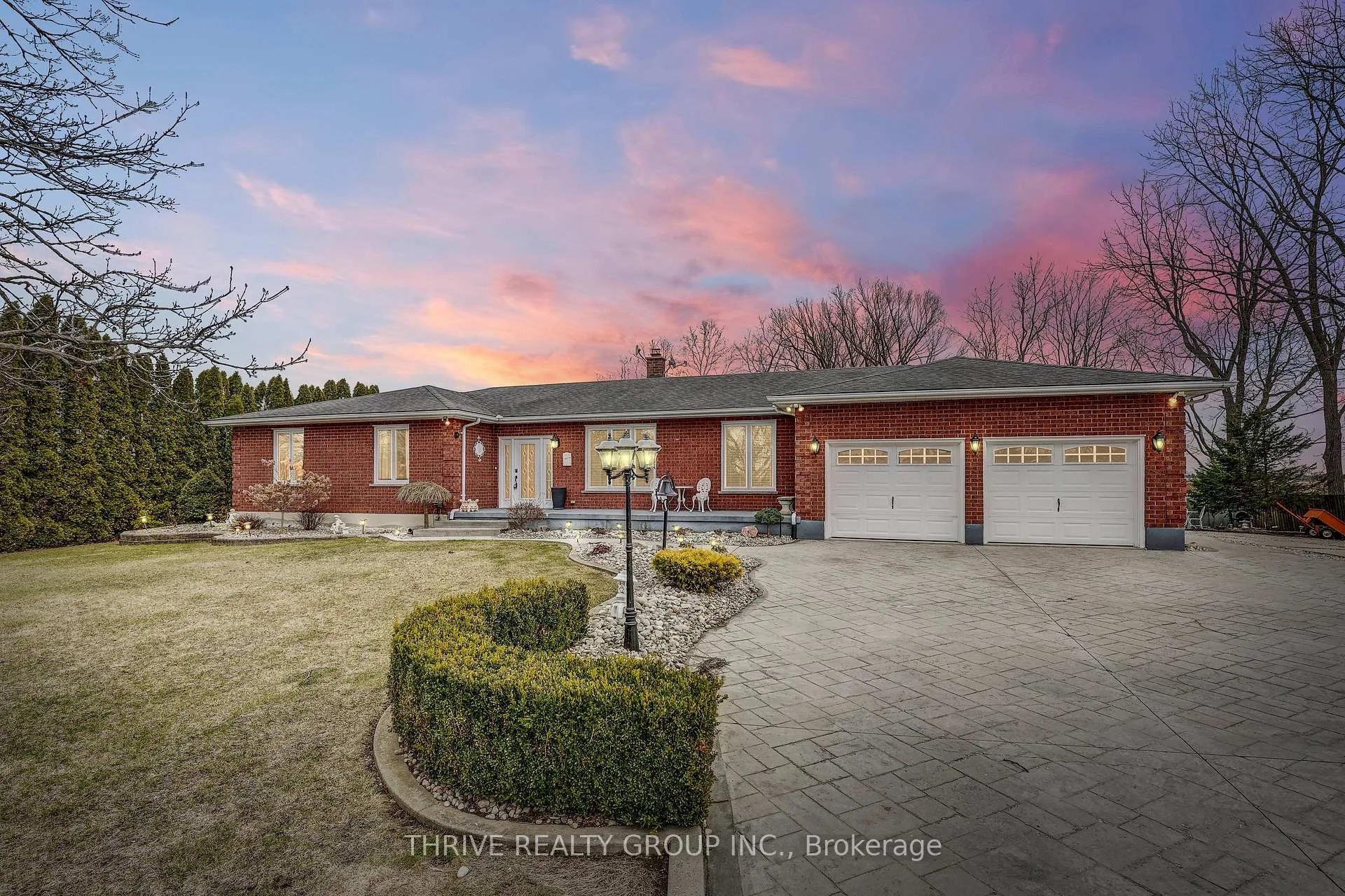 Front of 25034 Melbourne Road