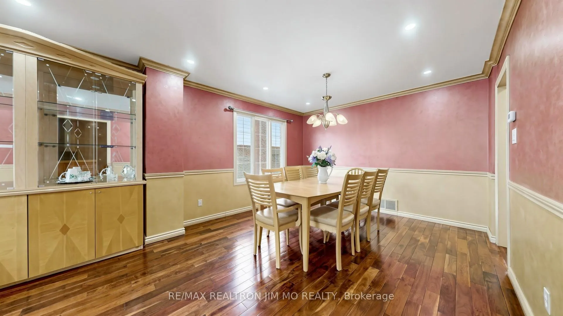 Photo 9 of Unit Main & Upper floor, 29 Liebeck Crescent, Markham, Unionville — HOMEH