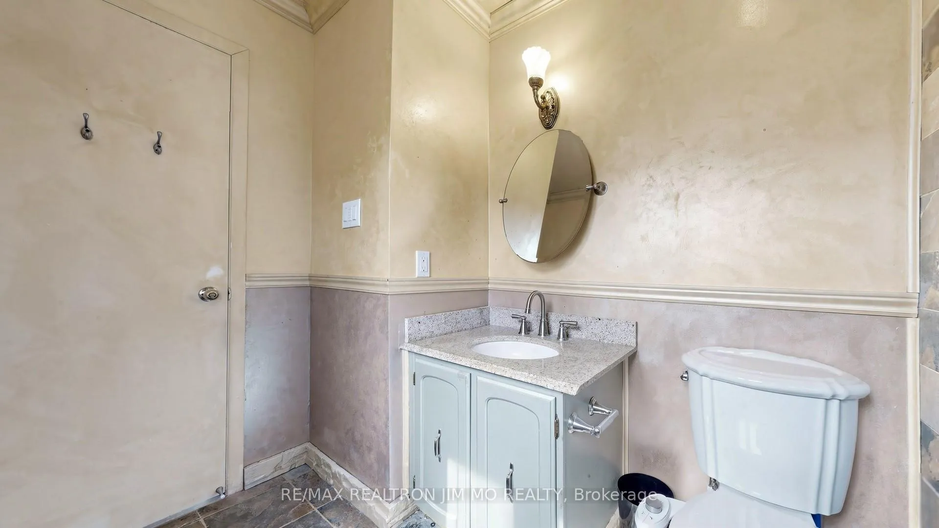 Photo 32 of Unit Main & Upper floor, 29 Liebeck Crescent, Markham, Unionville — HOMEH