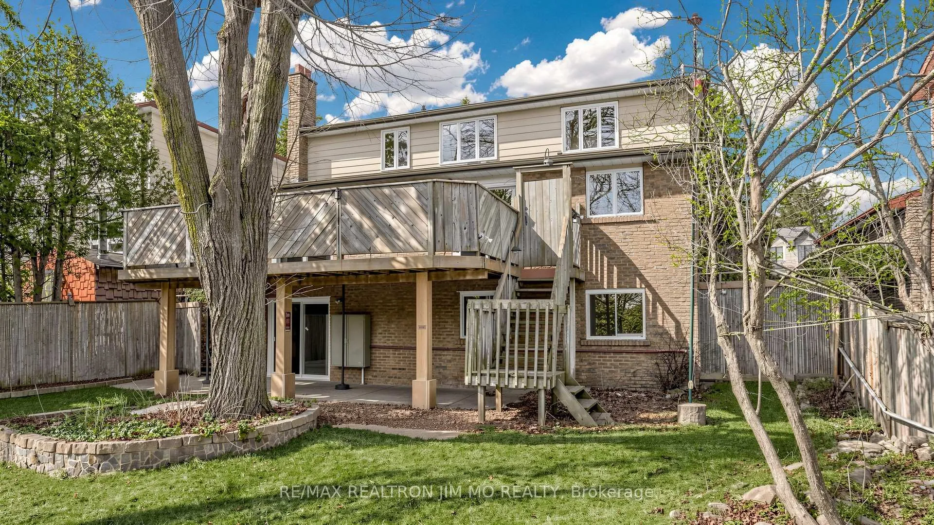 Photo 43 of Unit Main & Upper floor, 29 Liebeck Crescent, Markham, Unionville — HOMEH