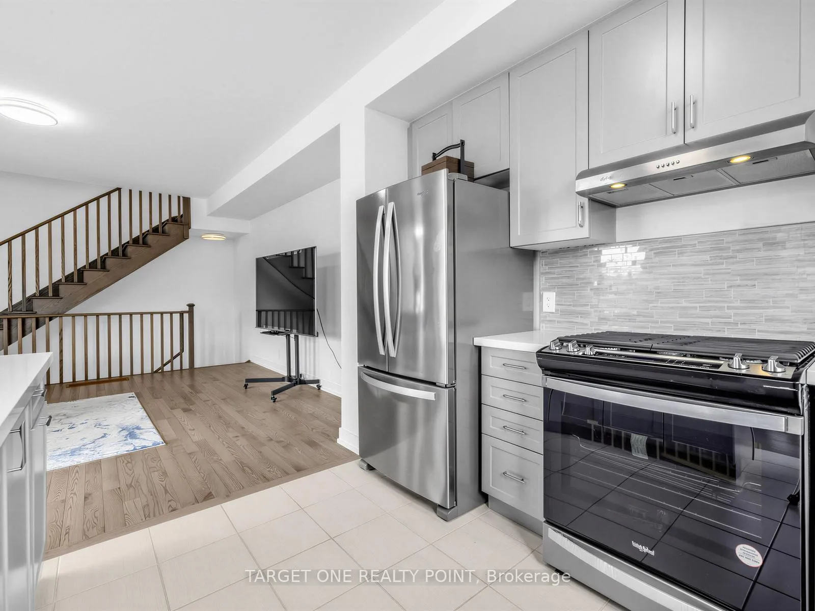 Photo 16 of 2 William Shearn Crescent, Markham, Angus Glen — HOMEH