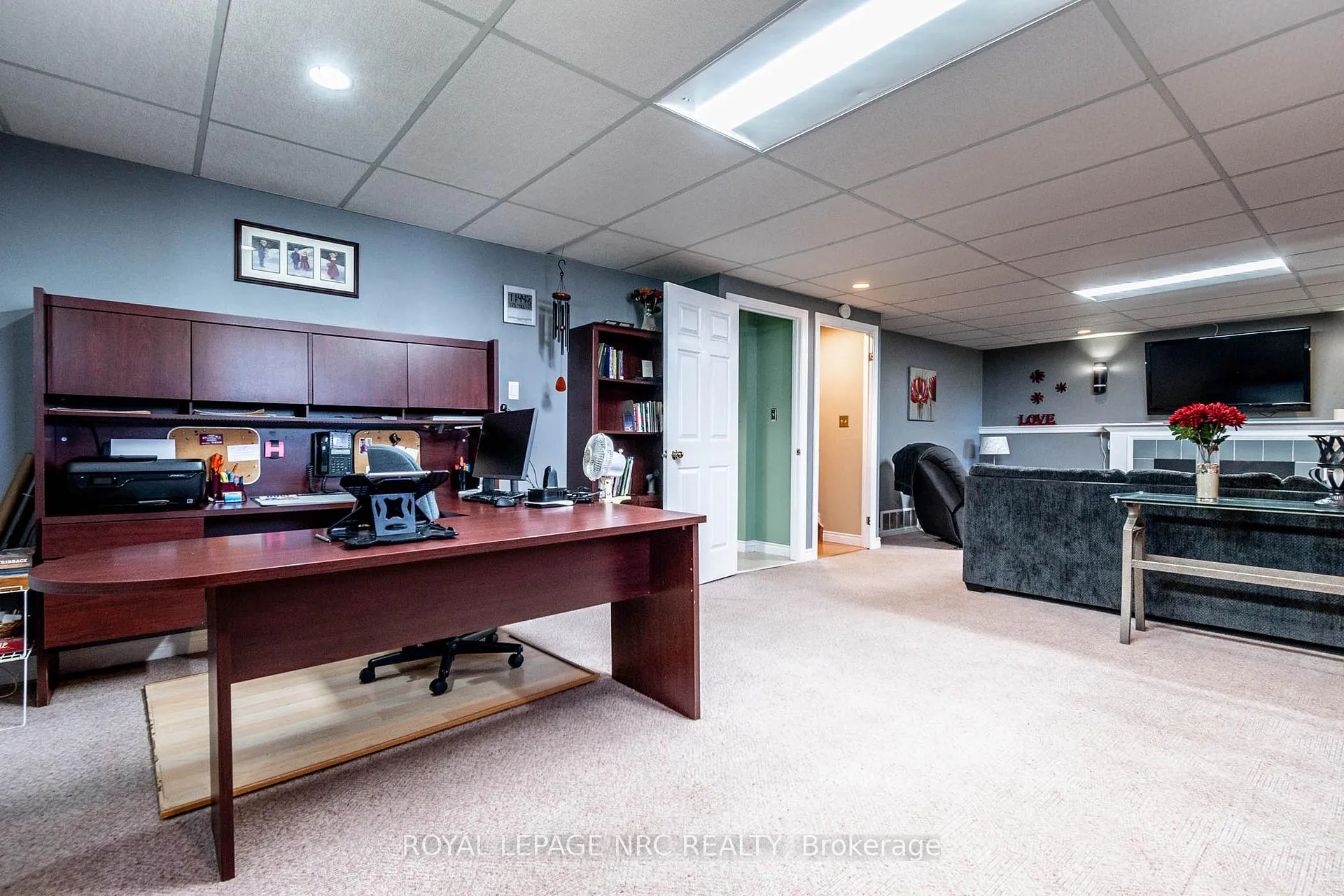 Photo 31 of 31 Rollins Drive, Welland, N. Welland — HOMEH