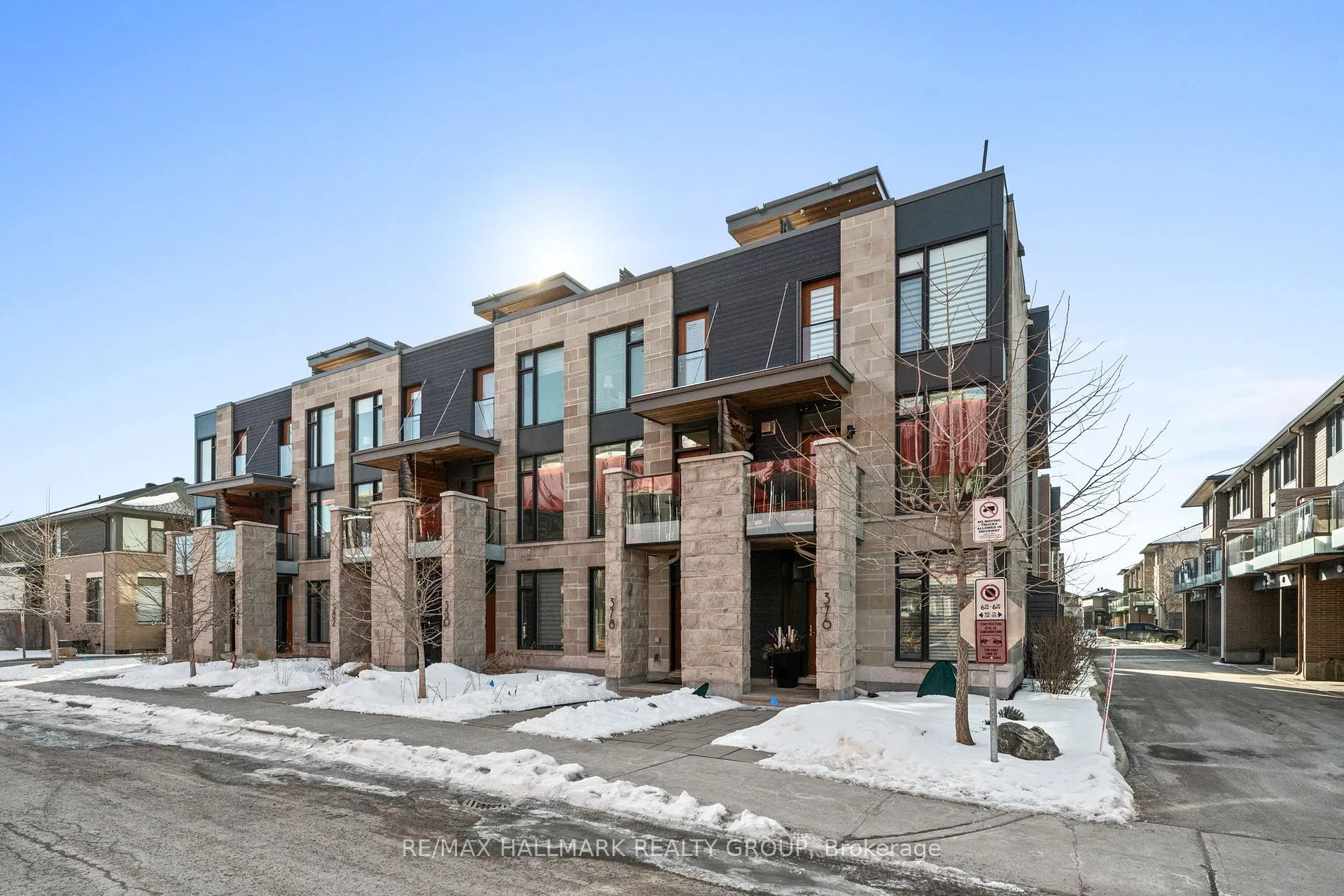 Photo 2 of 378 Deschâtelets Avenue, Ottawa, Ottawa East — HOMEH
