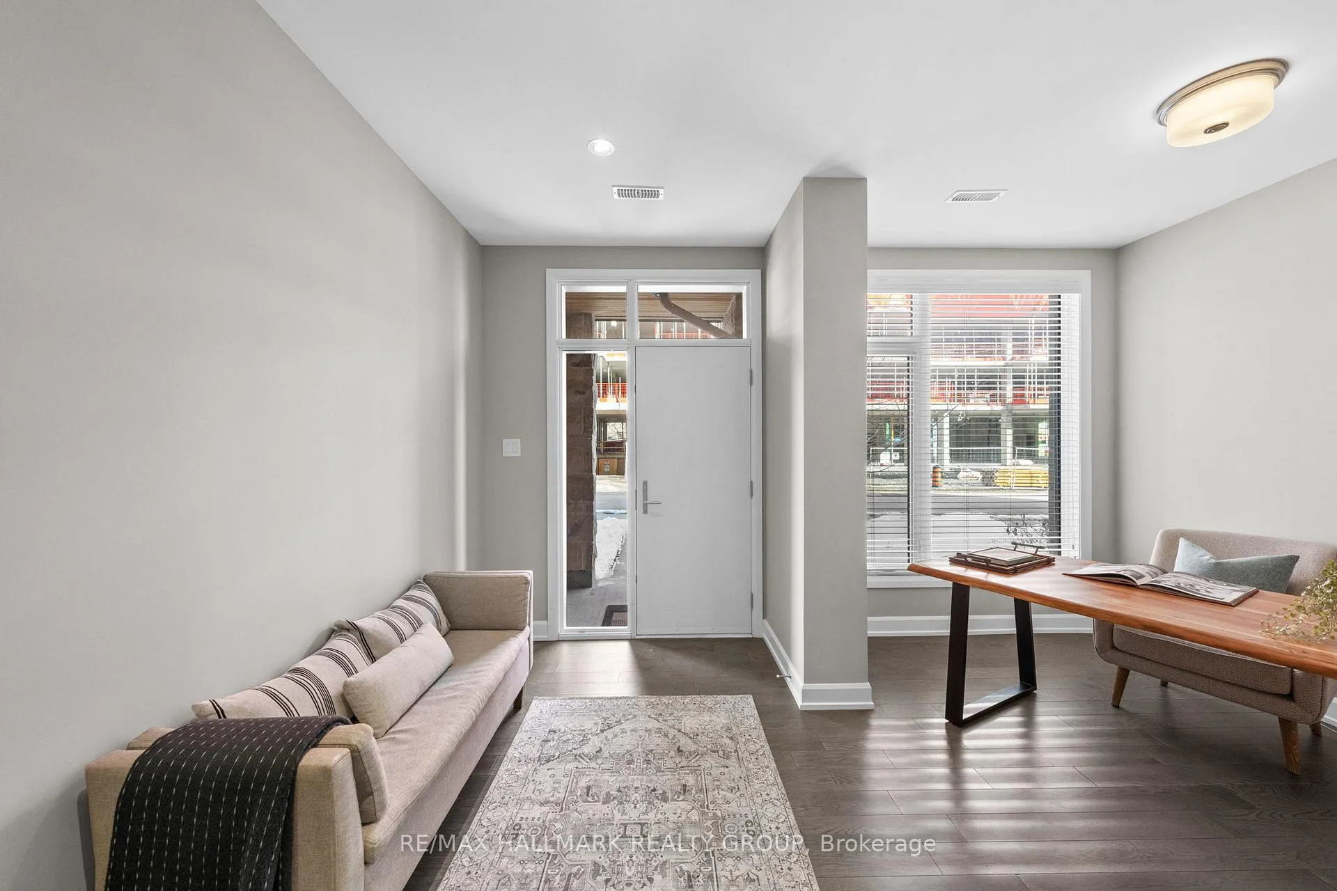 Photo 4 of 378 Deschâtelets Avenue, Ottawa, Ottawa East — HOMEH
