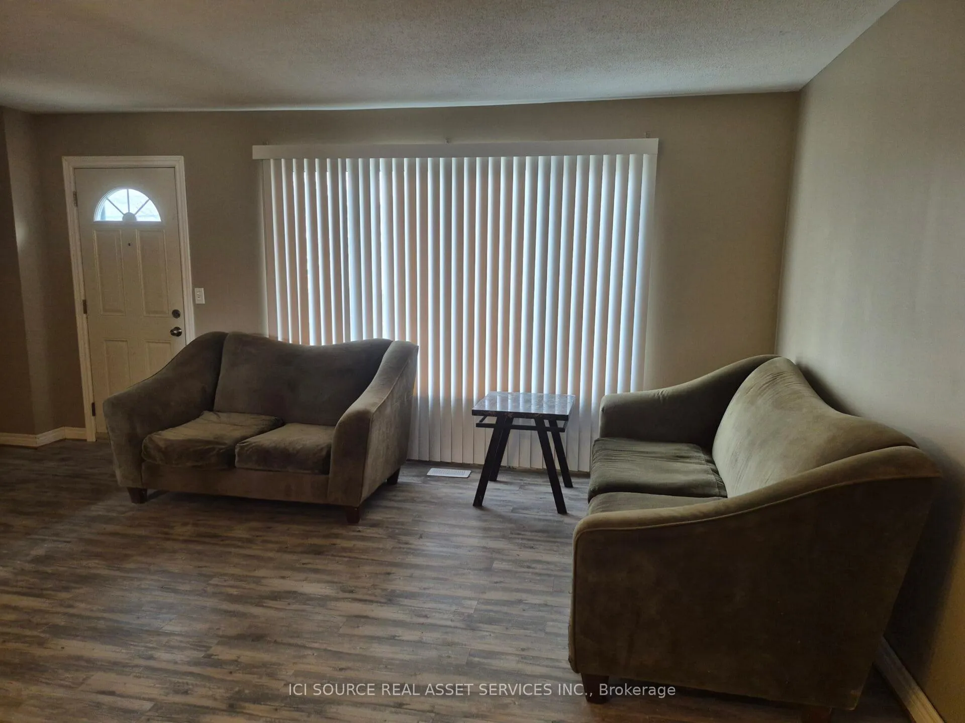 Photo 4 of Unit 17, 5523 Coronation Avenue, Windsor — HOMEH
