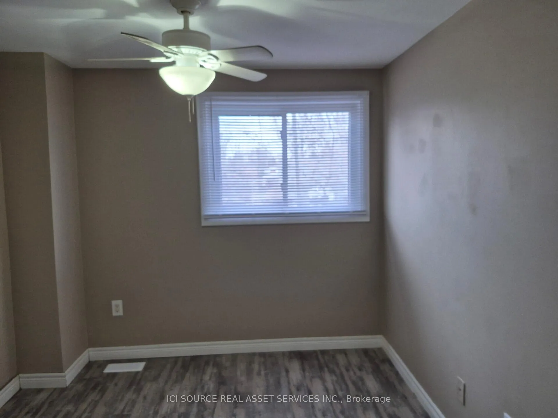 Photo 8 of Unit 17, 5523 Coronation Avenue, Windsor — HOMEH