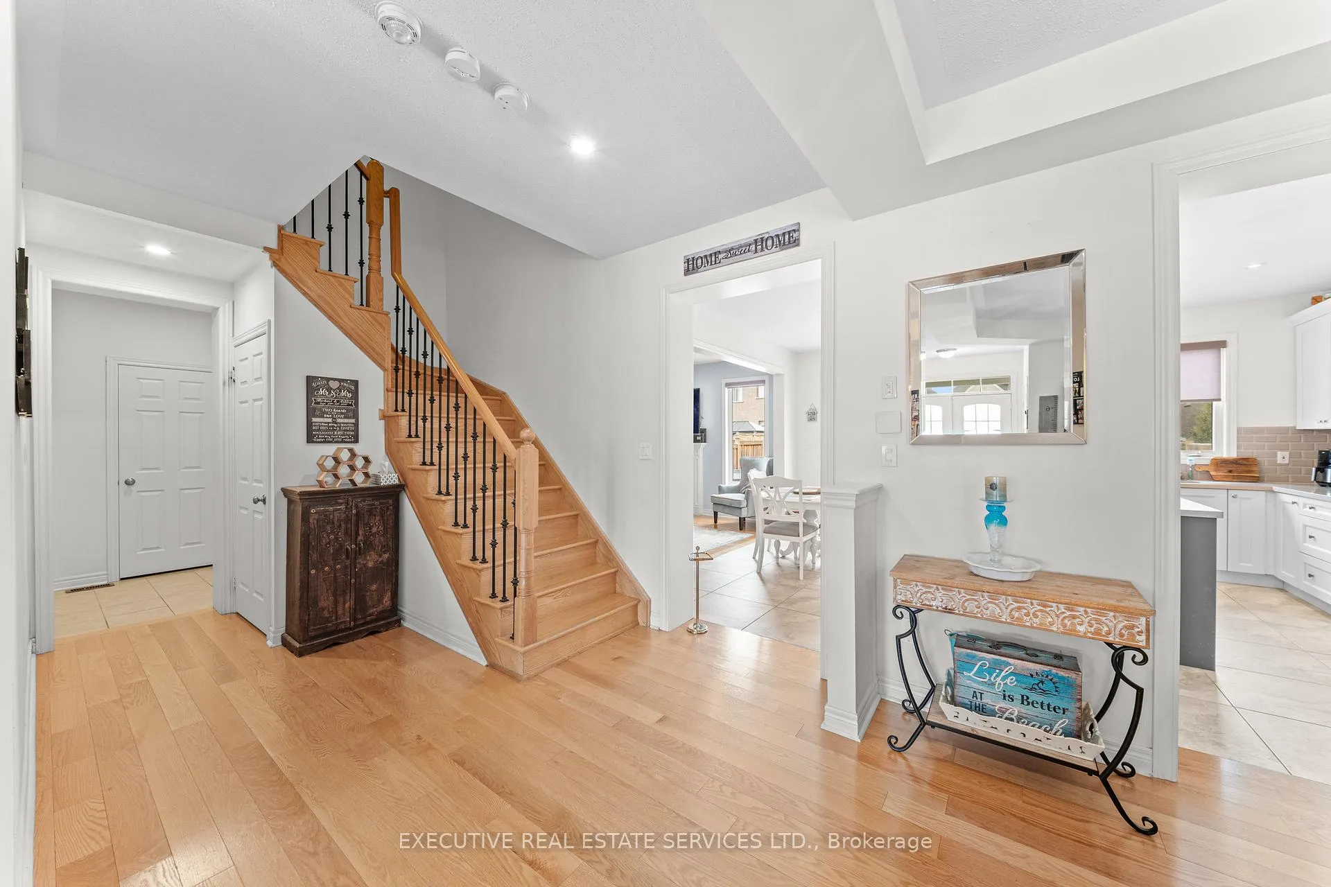 Photo 8 of 112 Turner Drive, New Tecumseth, Tottenham — HOMEH