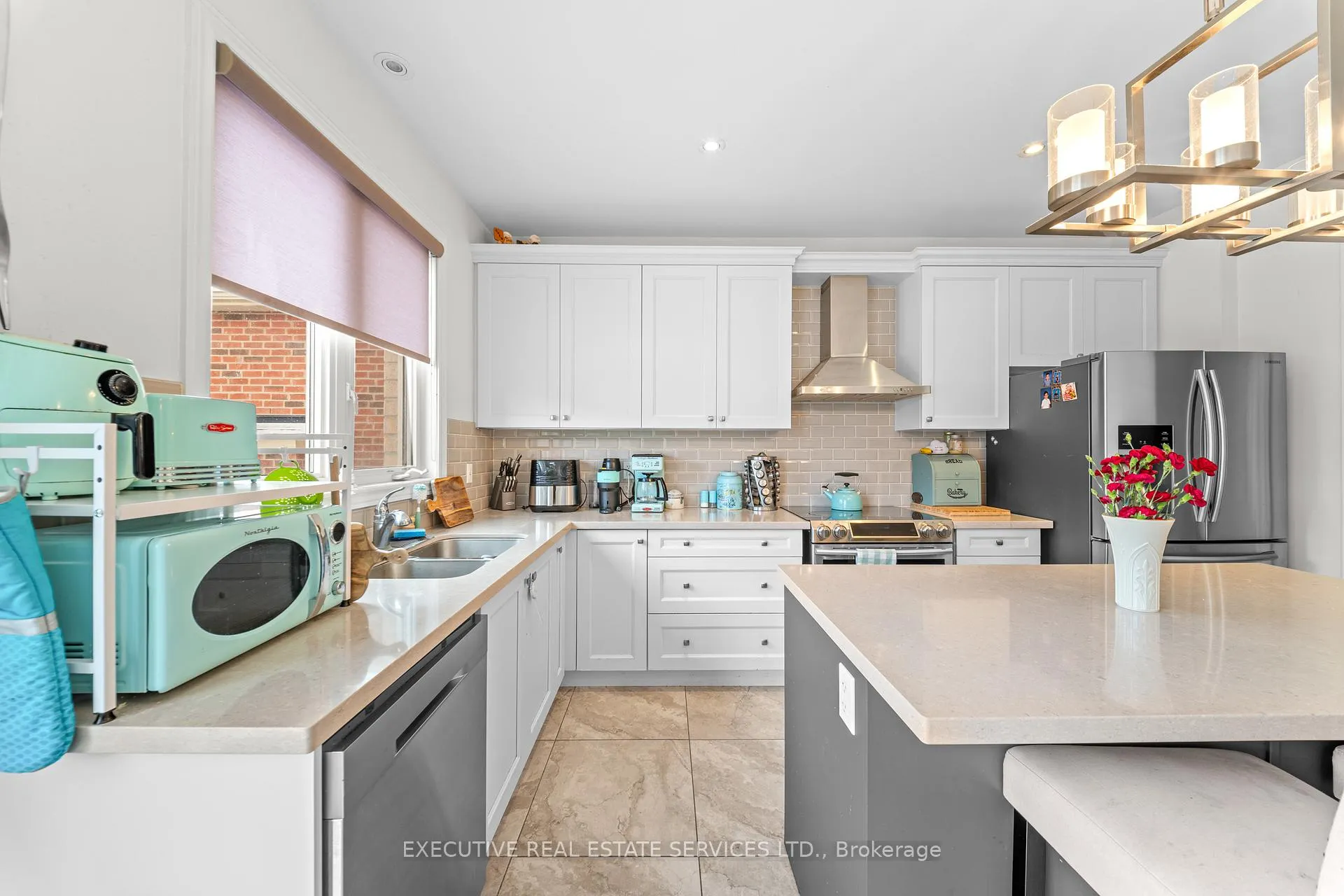 Photo 12 of 112 Turner Drive, New Tecumseth, Tottenham — HOMEH