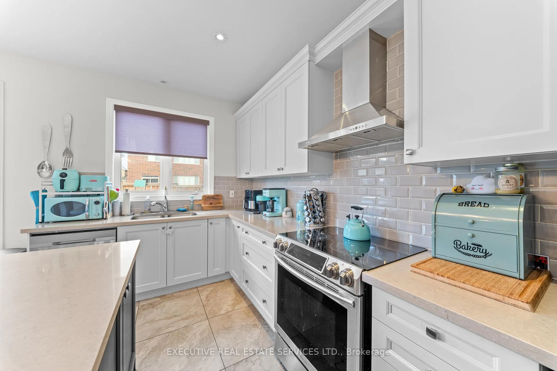 Photo 14 of 112 Turner Drive, New Tecumseth, Tottenham — HOMEH
