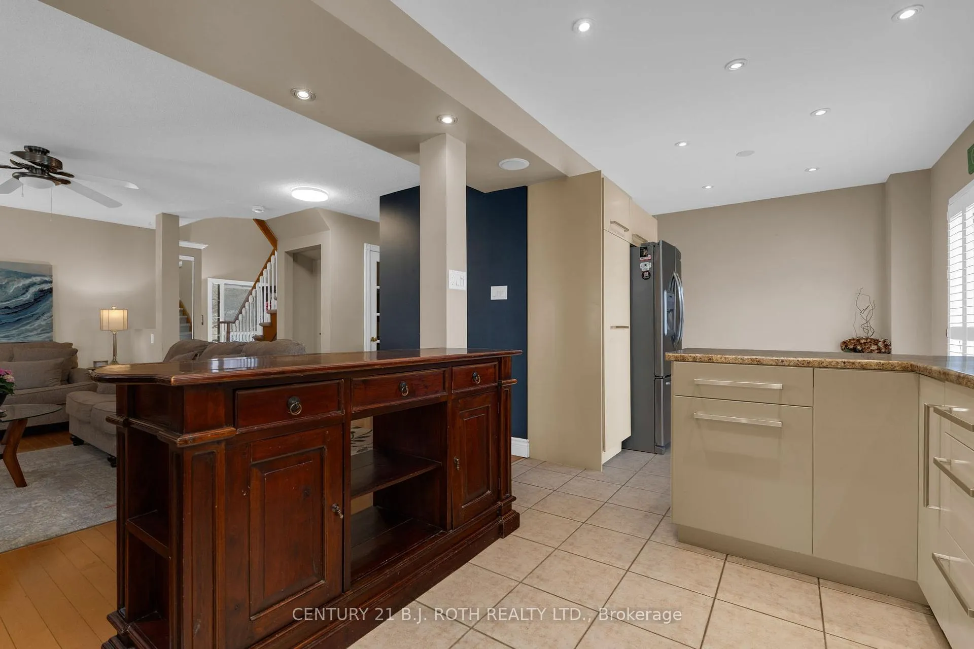 Photo 16 of 136 Loon Avenue, Barrie, Painswick South — HOMEH