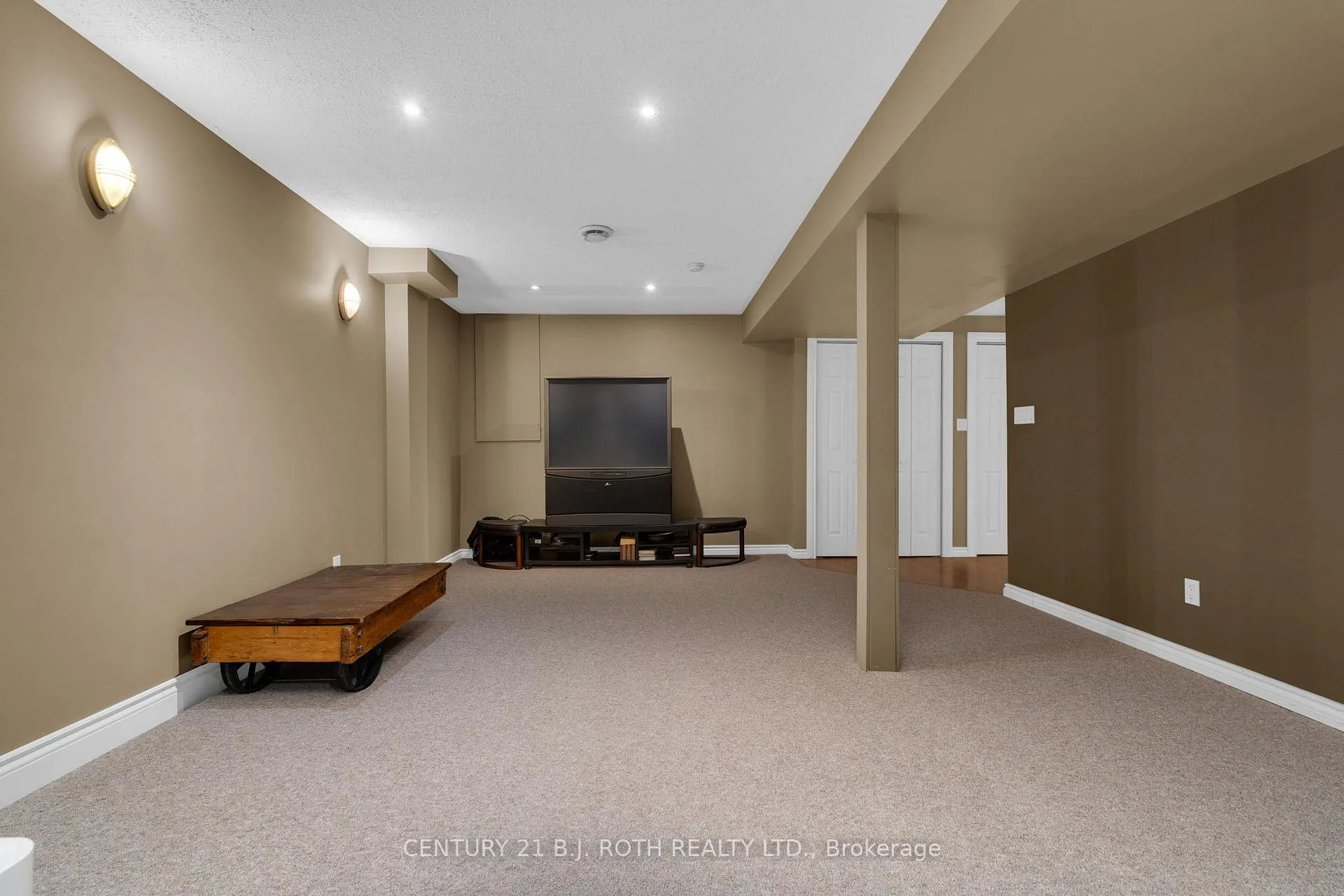 Photo 34 of 136 Loon Avenue, Barrie, Painswick South — HOMEH