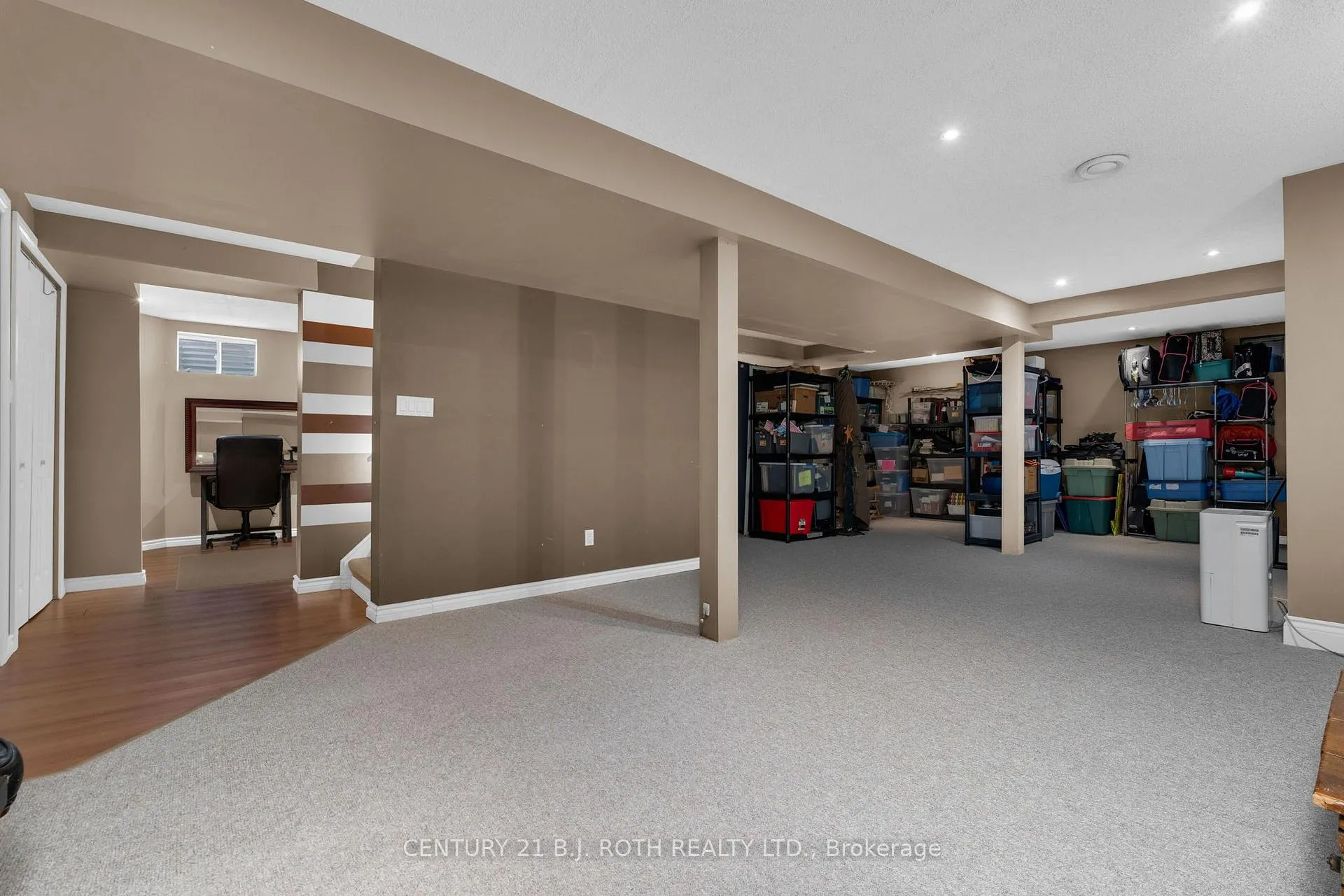 Photo 35 of 136 Loon Avenue, Barrie, Painswick South — HOMEH