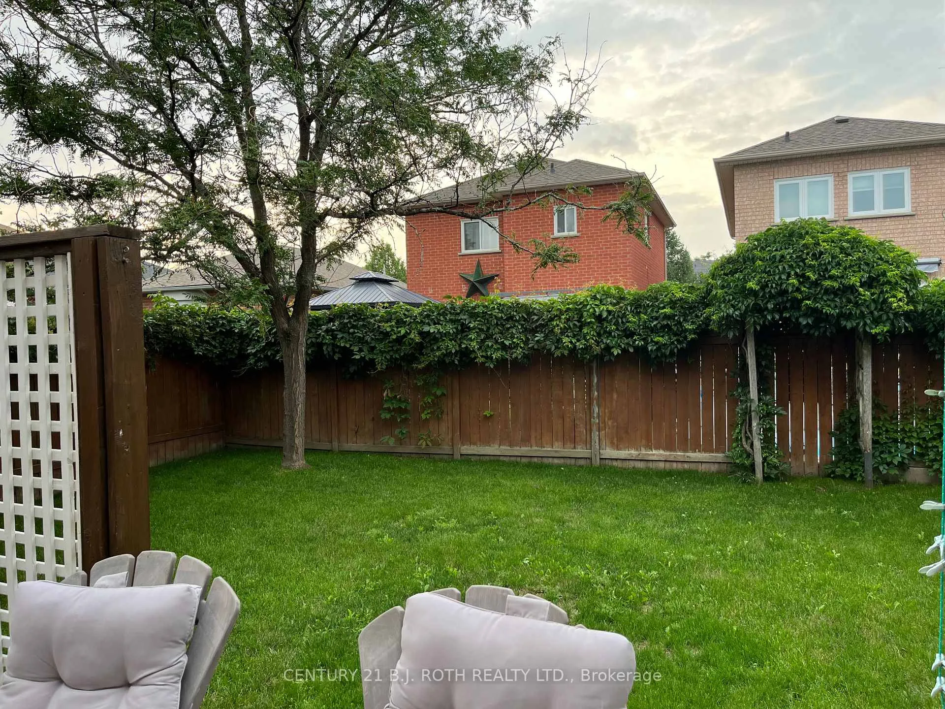 Photo 42 of 136 Loon Avenue, Barrie, Painswick South — HOMEH
