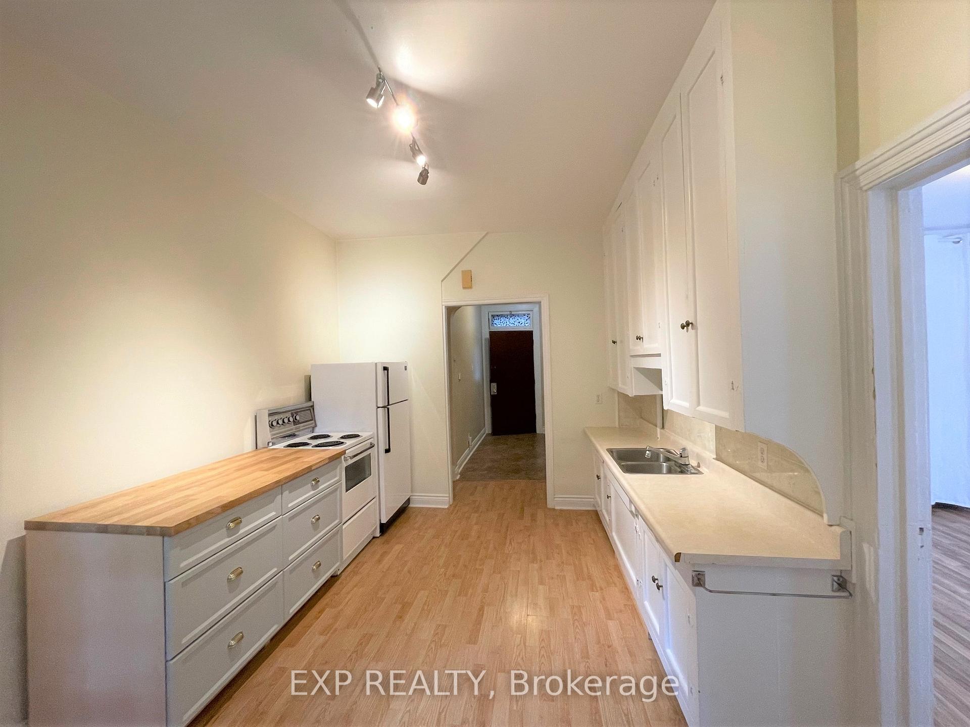 Photo 8 of 166 Stewart Street, Ottawa, Sandy Hill — HOMEH