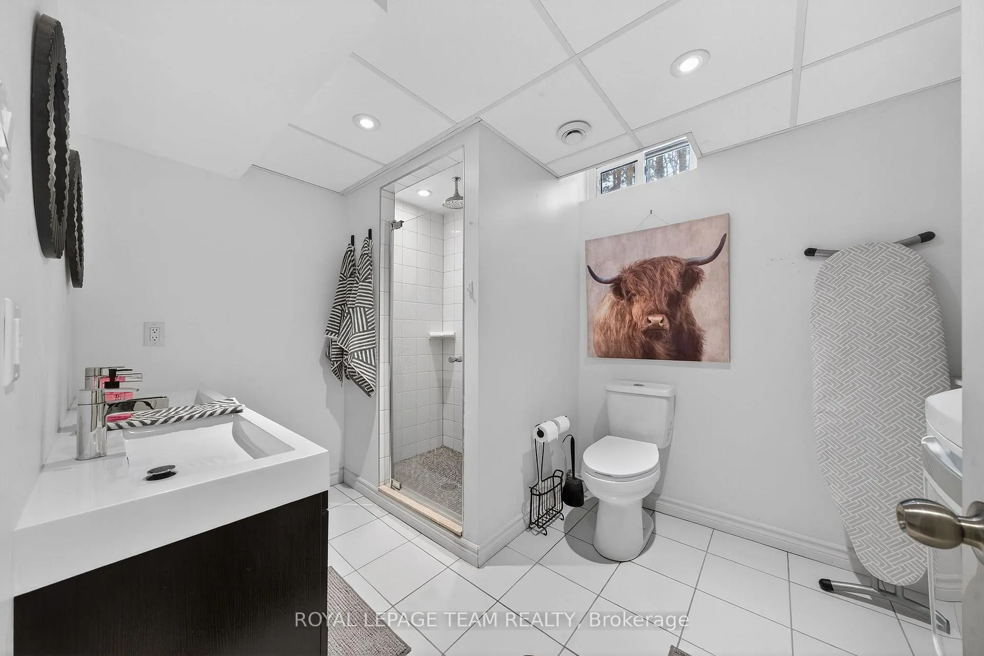 Photo 34 of 141 Acklam Terrace, Ottawa, Kanata - Morgan's Grant/South March — HOMEH