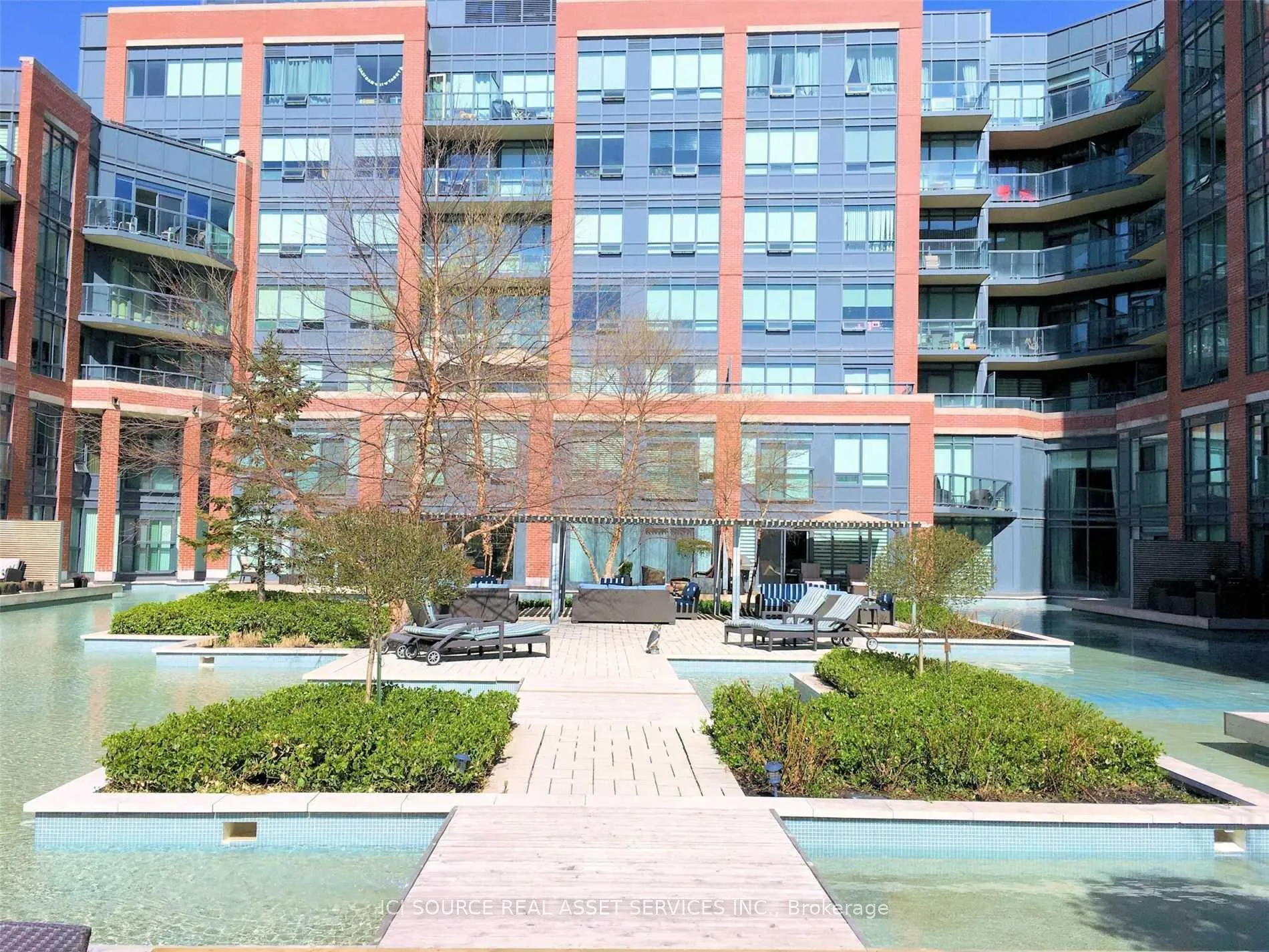 Photo 1 of Unit 421, 7608 Yonge Street, Vaughan, Crestwood-Springfarm-Yorkhill — HOMEH