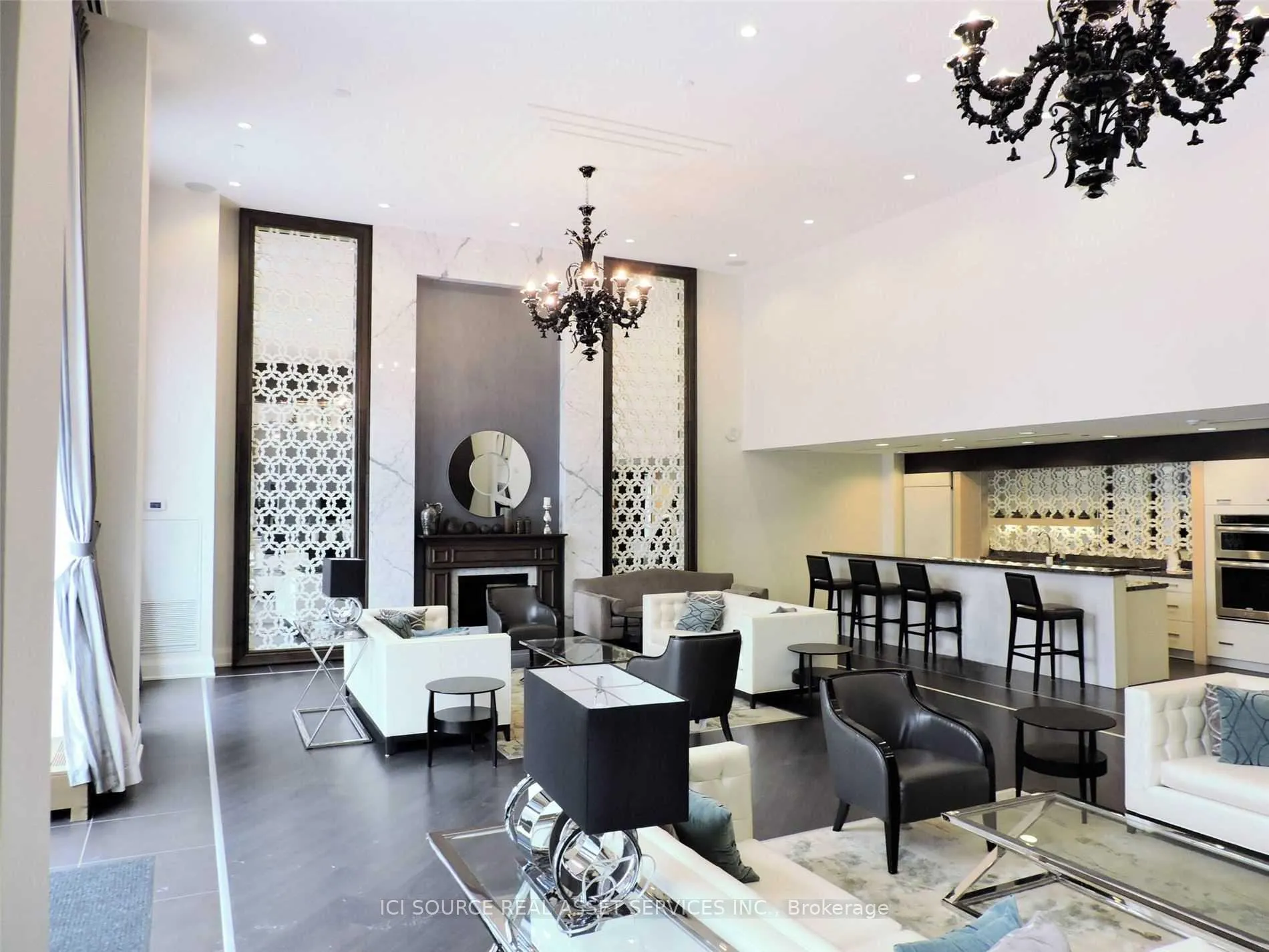 Photo 6 of Unit 421, 7608 Yonge Street, Vaughan, Crestwood-Springfarm-Yorkhill — HOMEH
