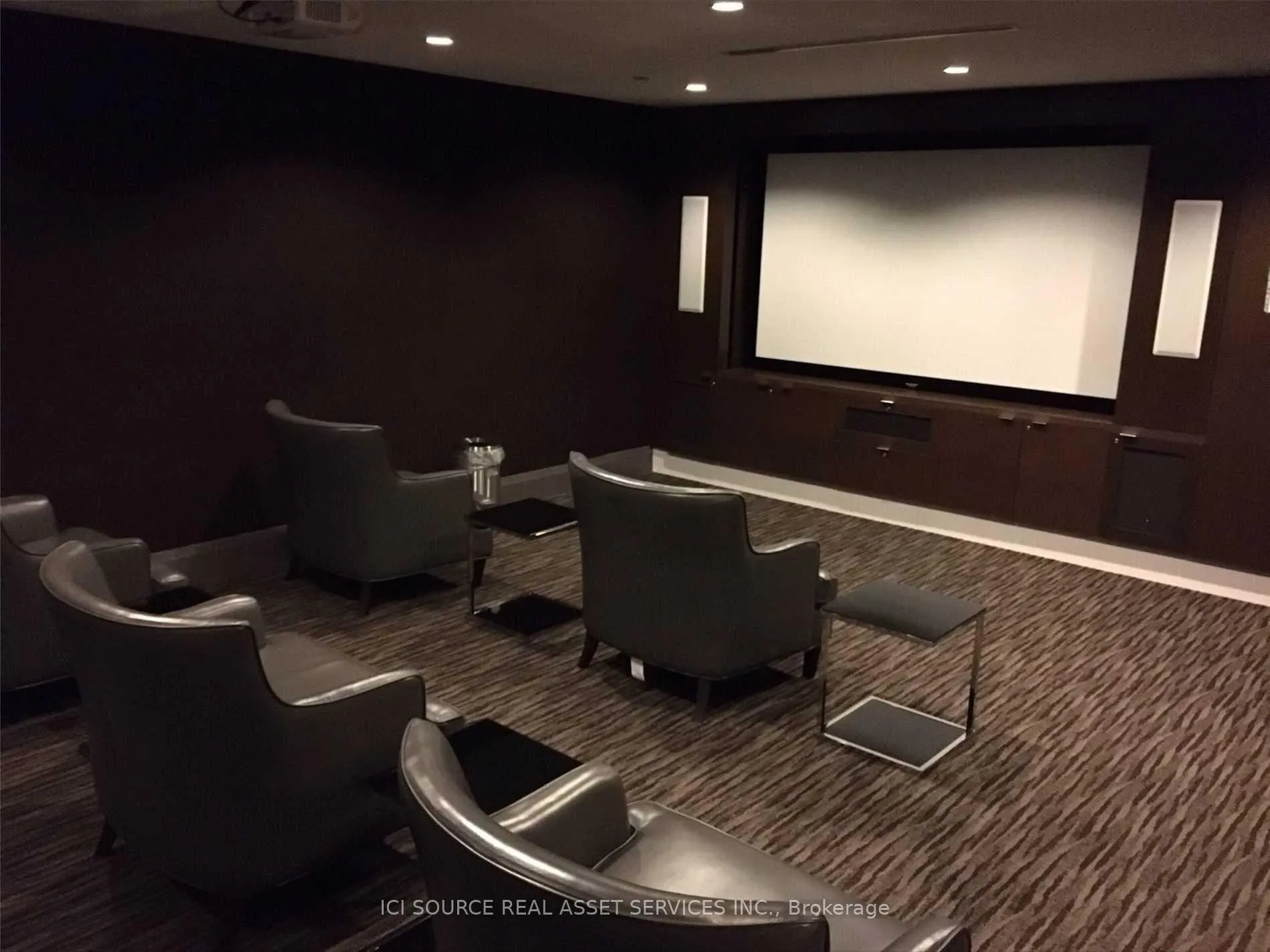 Photo 9 of Unit 421, 7608 Yonge Street, Vaughan, Crestwood-Springfarm-Yorkhill — HOMEH