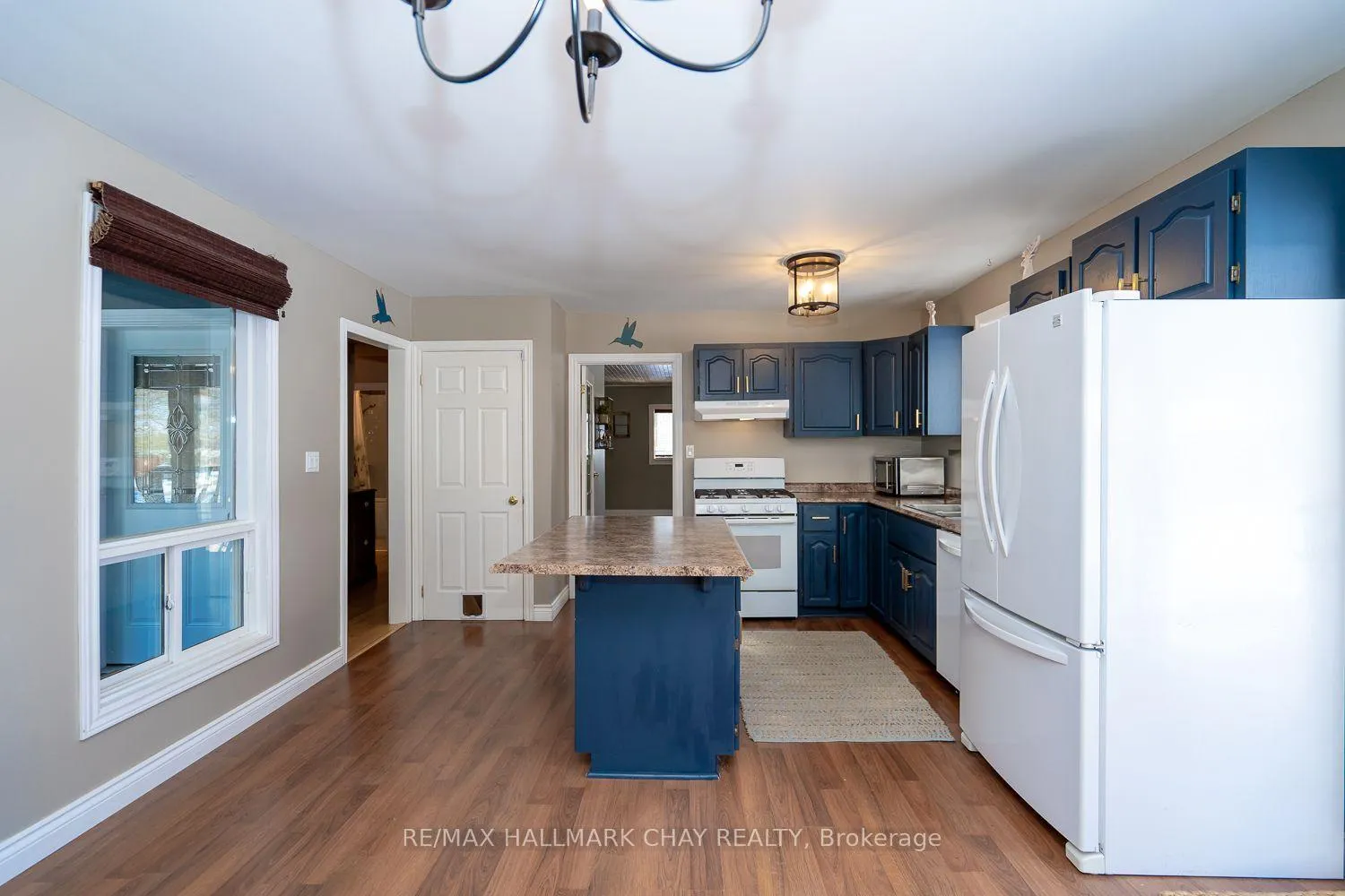 Photo 7 of 16 Maes Crescent, Mulmur, Rural Mulmur — HOMEH
