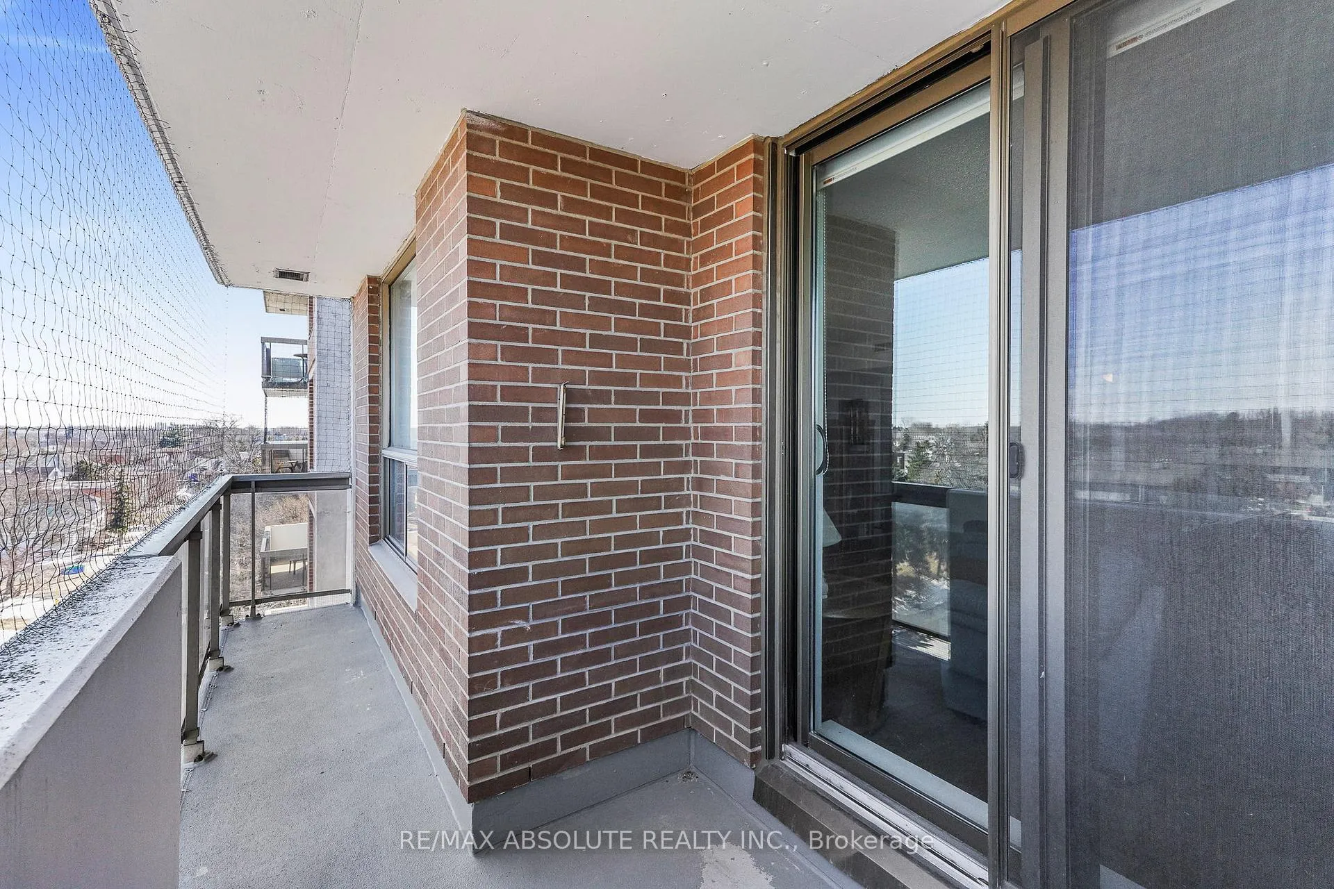 Photo 25 of Unit 607, 200 Lafontaine Avenue, Ottawa, Vanier — HOMEH