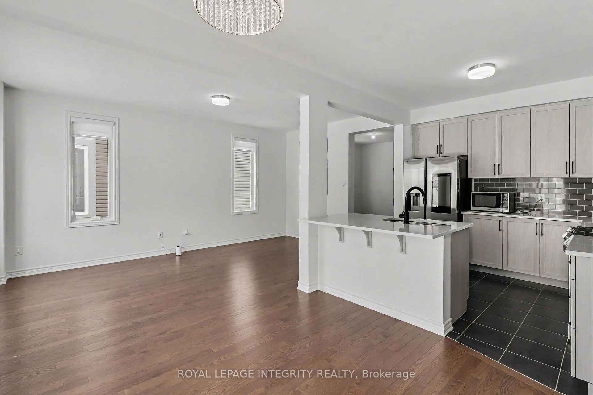 Photo 10 of 105 Mesa Drive, Ottawa, Barrhaven - Half Moon Bay — HOMEH