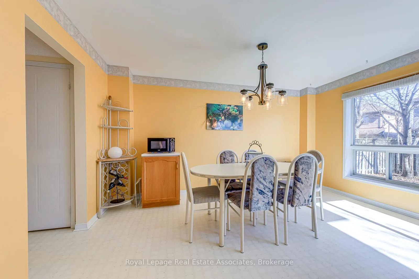 Photo 14 of 49 Letty Avenue, Brampton, Fletcher's West — HOMEH