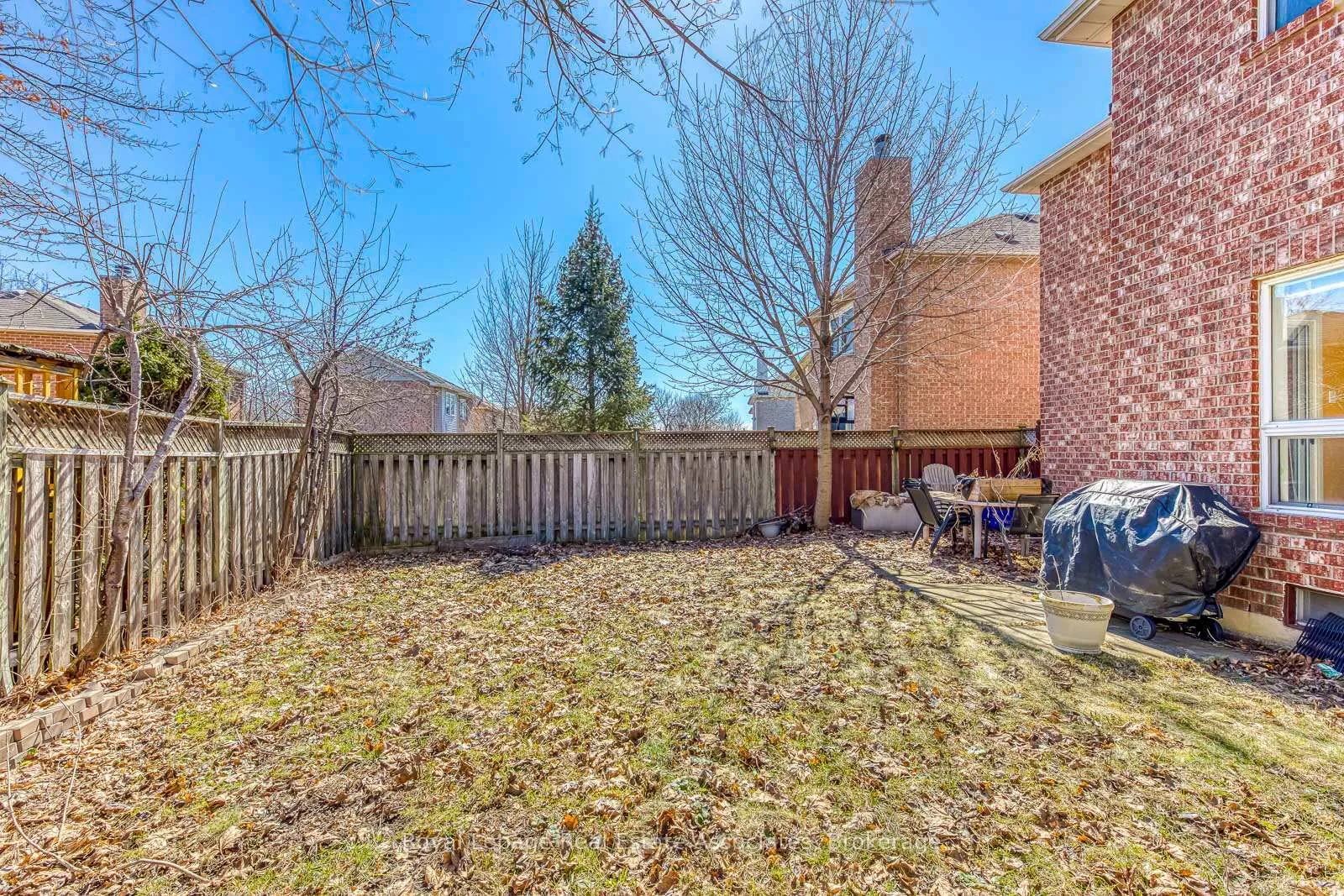 Photo 38 of 49 Letty Avenue, Brampton, Fletcher's West — HOMEH