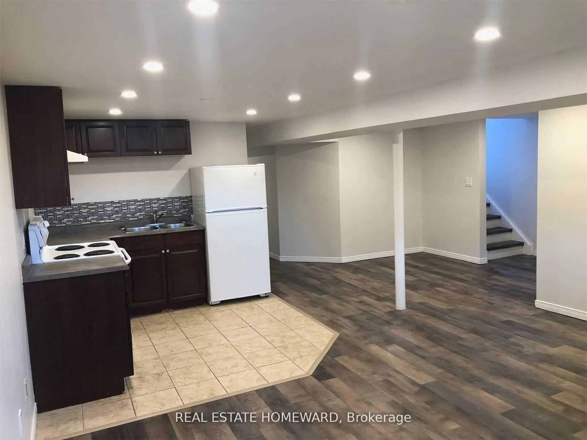 Photo 6 of Unit Lower, 1384 Fordon Avenue, Pickering, Bay Ridges — HOMEH