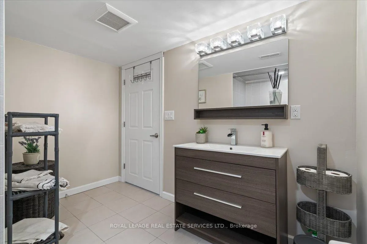 Photo 28 of 24 Gilroy Court, New Tecumseth, Alliston — HOMEH