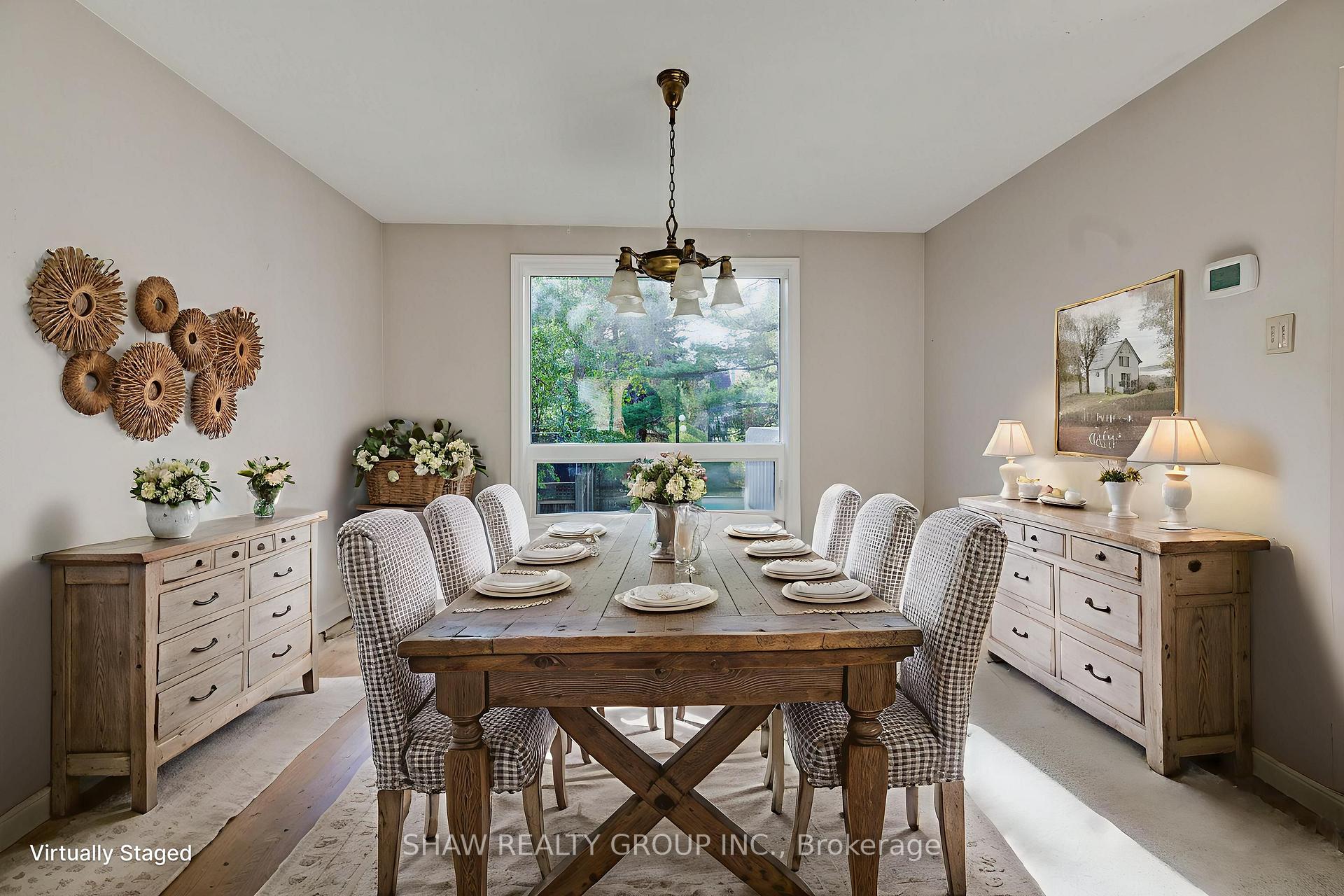 Photo 11 of 14 Broadview Court, Kitchener — HOMEH