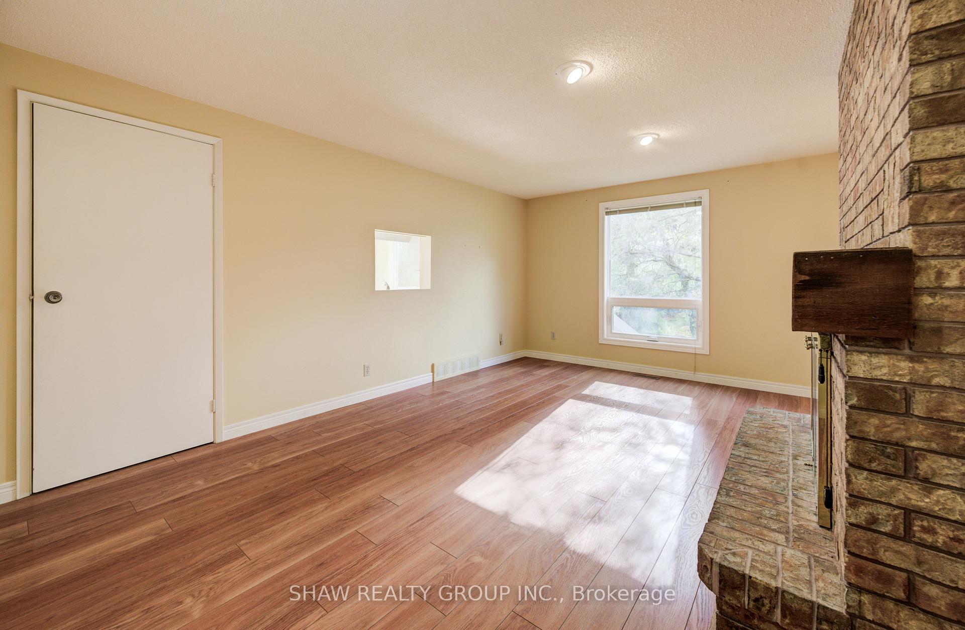 Photo 20 of 14 Broadview Court, Kitchener — HOMEH