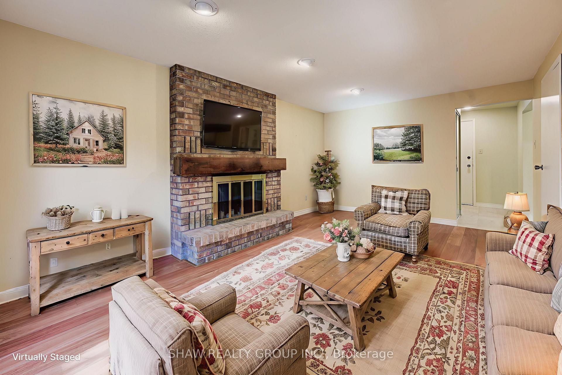 Photo 21 of 14 Broadview Court, Kitchener — HOMEH