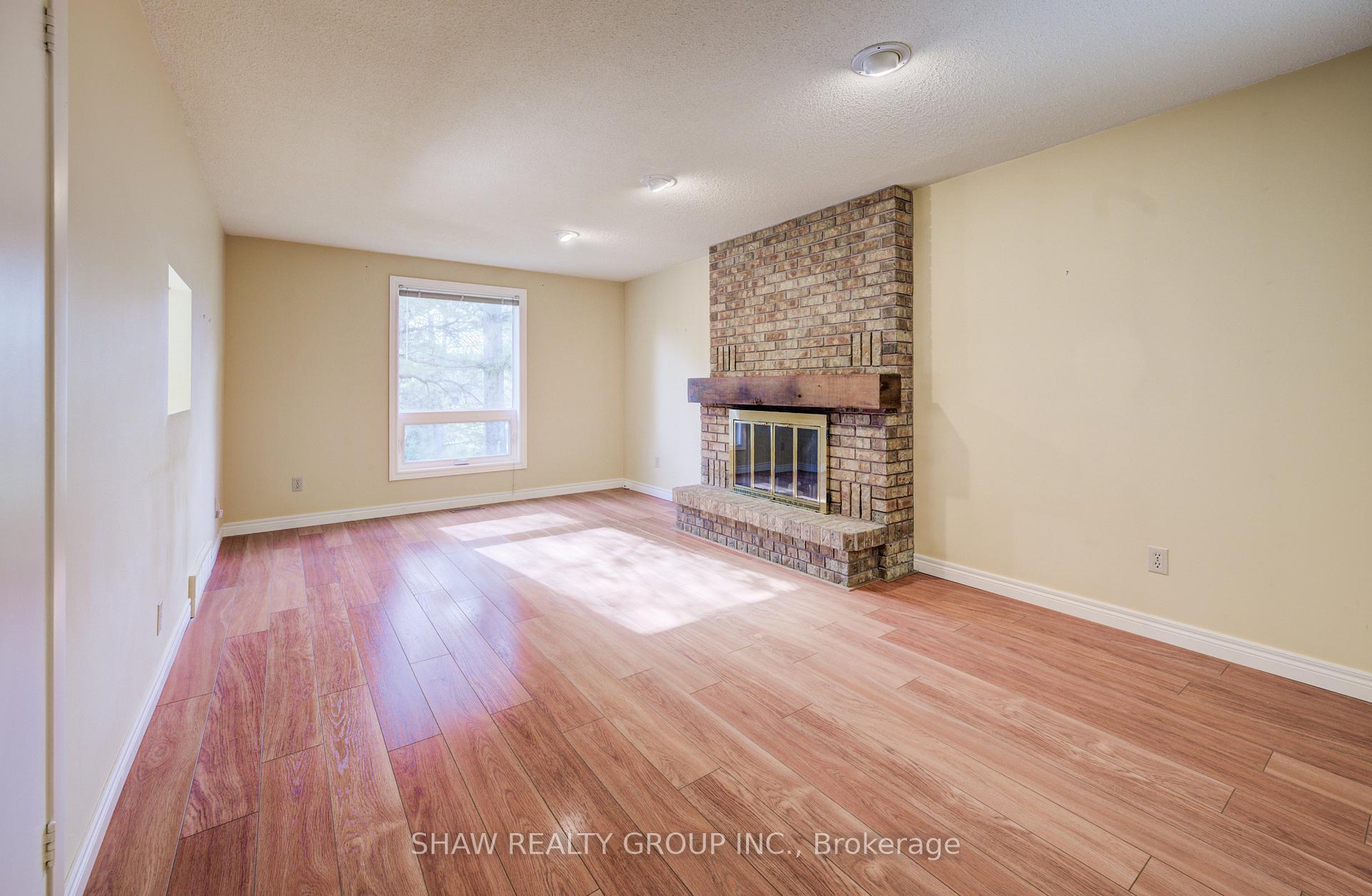 Photo 23 of 14 Broadview Court, Kitchener — HOMEH