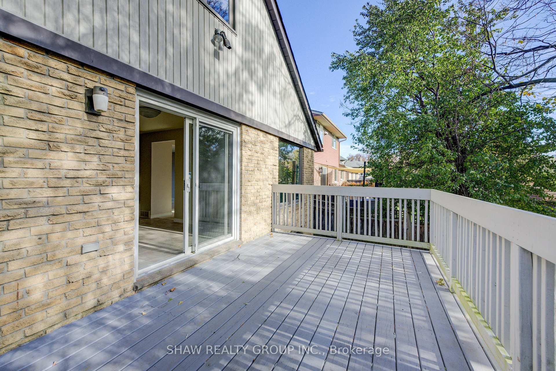 Photo 43 of 14 Broadview Court, Kitchener — HOMEH