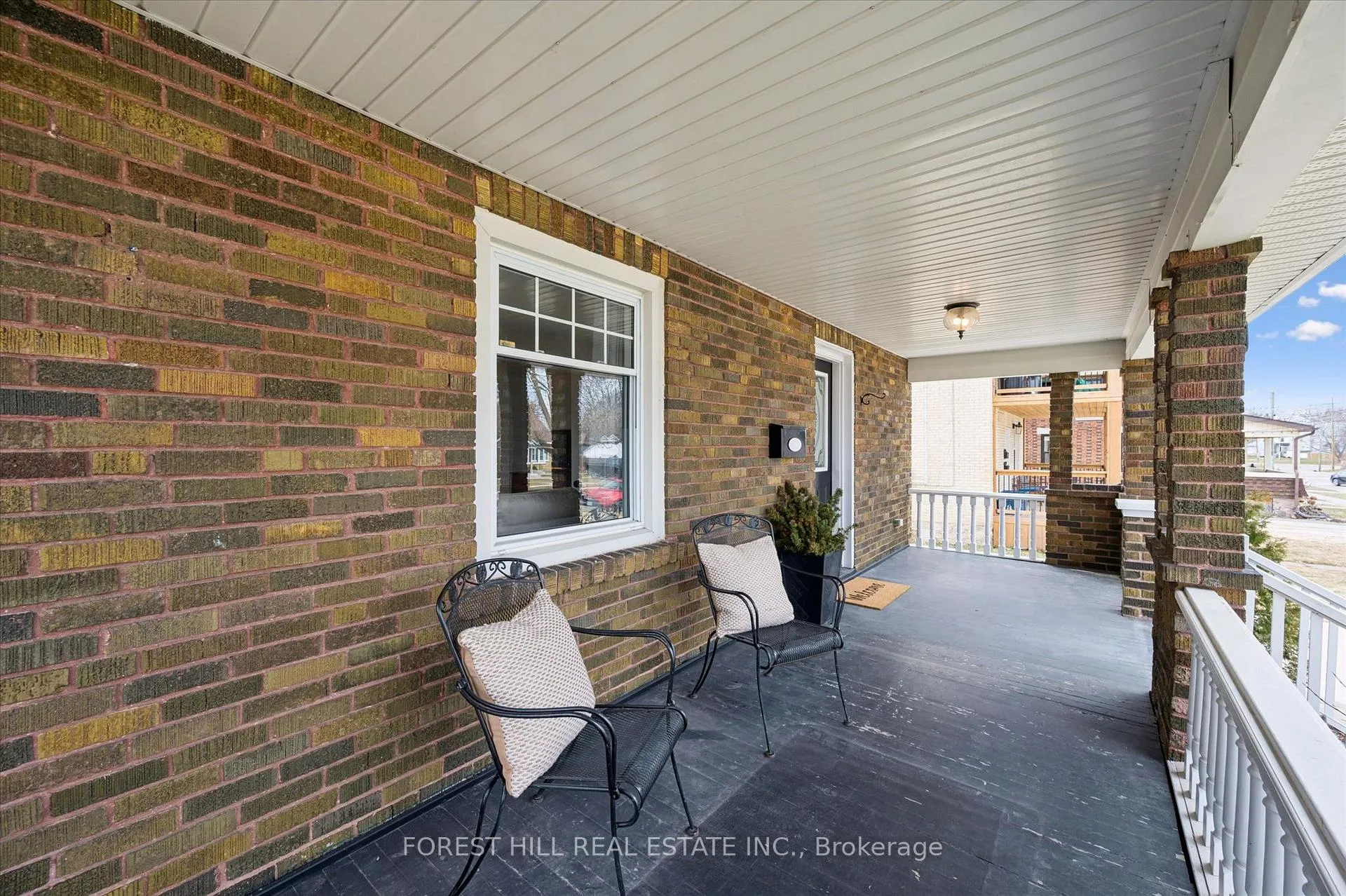 Photo 4 of 635 Lawrence Street, Cambridge — HOMEH
