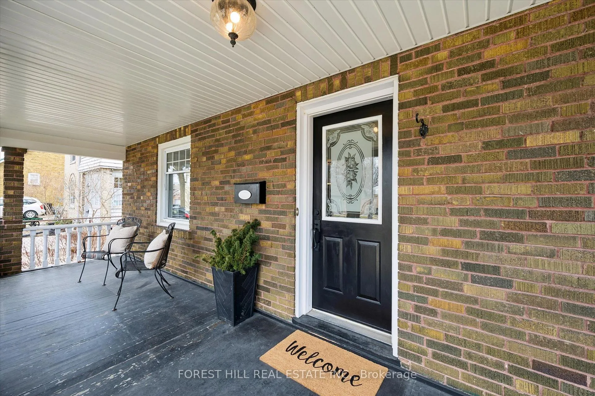 Photo 5 of 635 Lawrence Street, Cambridge — HOMEH