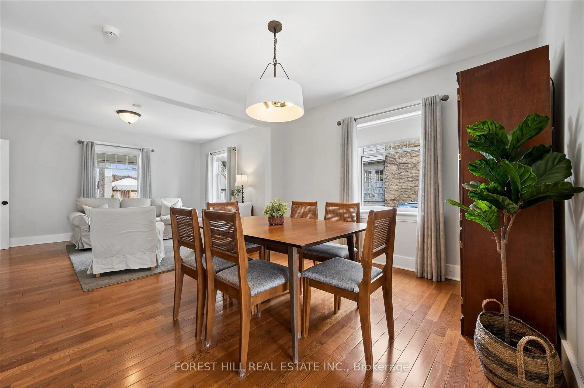 Photo 11 of 635 Lawrence Street, Cambridge — HOMEH