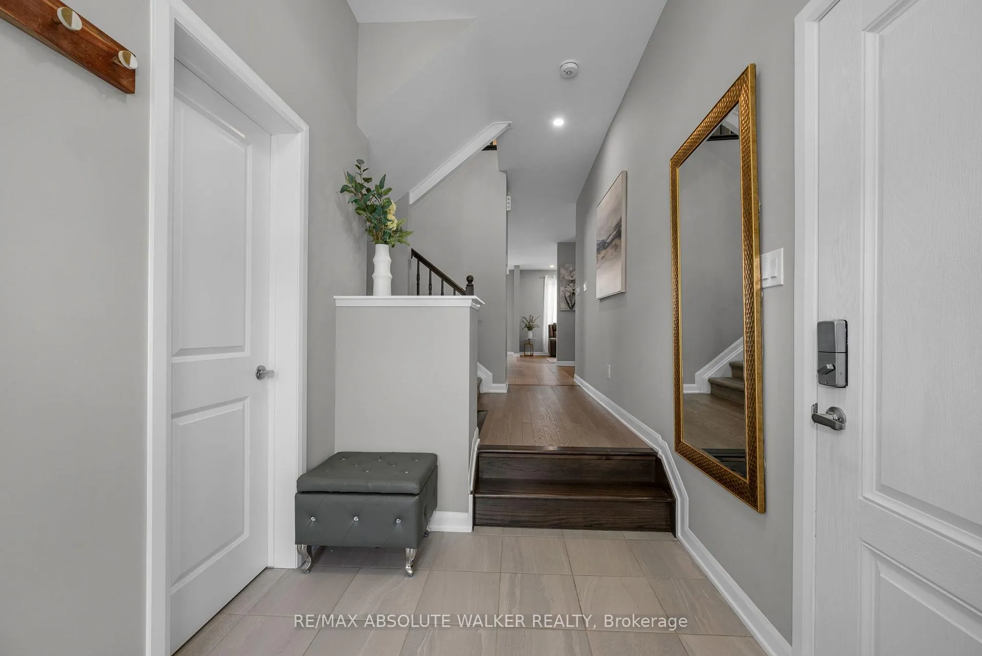 Photo 2 of 335 Cloyne Crescent, Ottawa, Barrhaven - Half Moon Bay — HOMEH