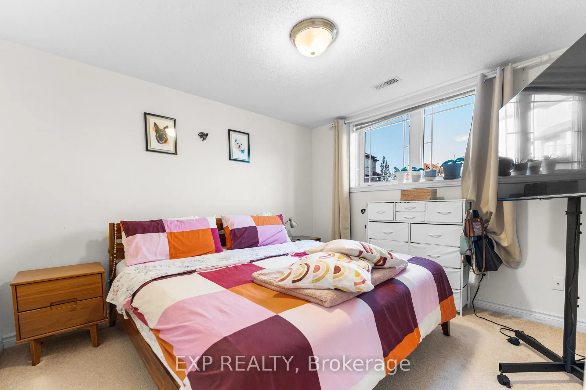 Photo 10 of Unit 2, 385 Paseo Private, Ottawa, Centrepointe — HOMEH