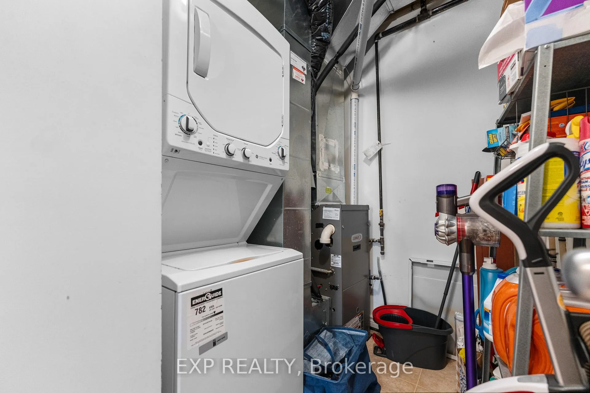 Photo 14 of Unit 2, 385 Paseo Private, Ottawa, Centrepointe — HOMEH