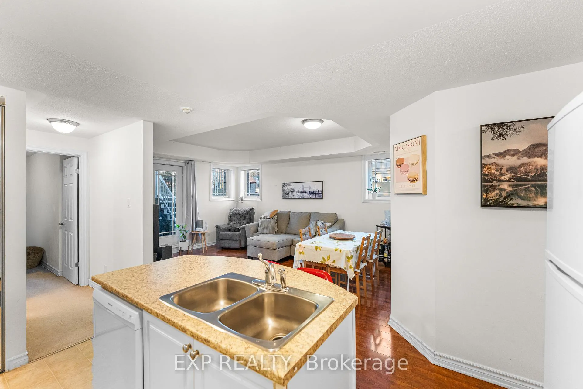 Photo 19 of Unit 2, 385 Paseo Private, Ottawa, Centrepointe — HOMEH