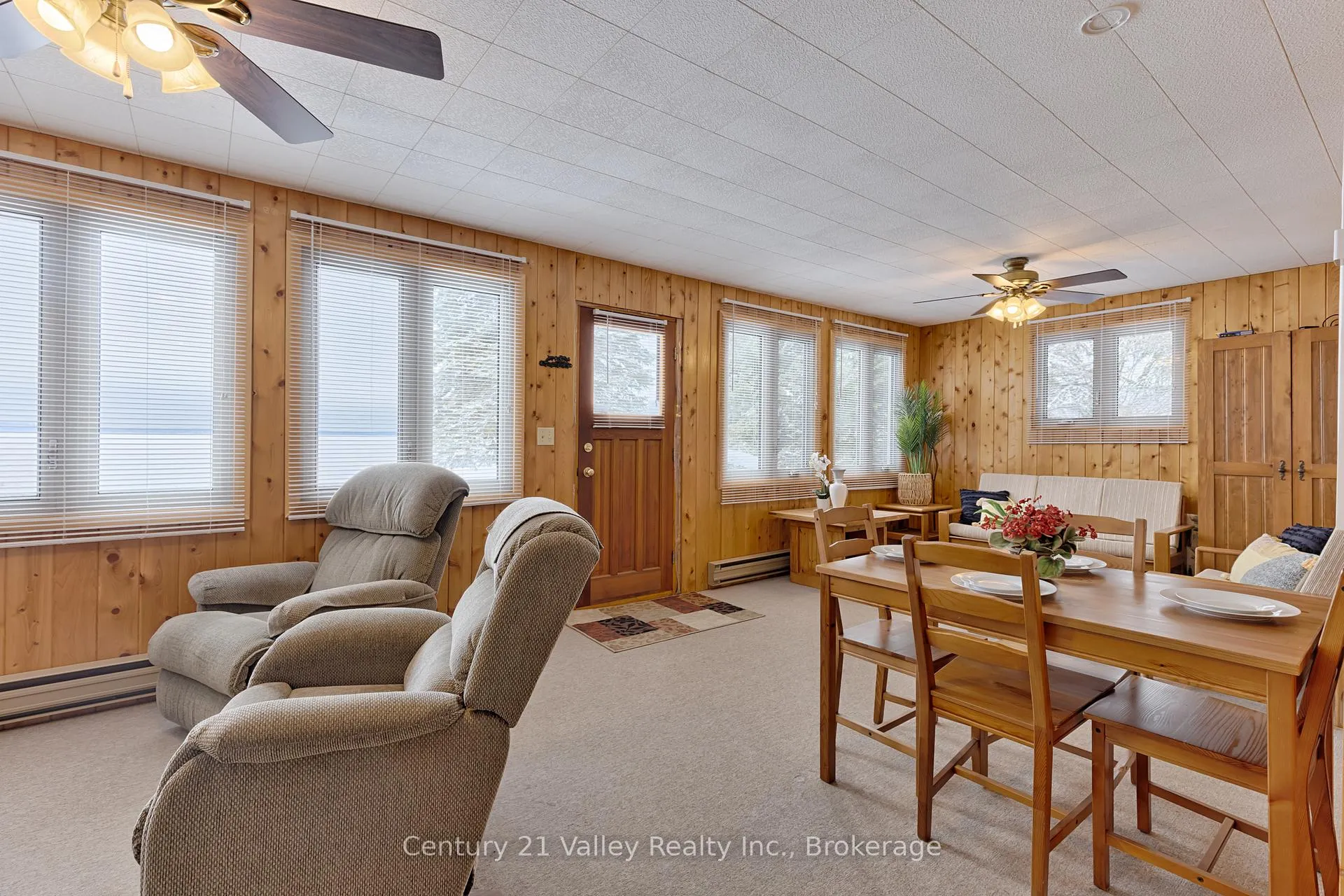 Photo 21 of 1077 Lake Clear Road, Bonnechere Valley, Eganville/Bonnechere Twp — HOMEH