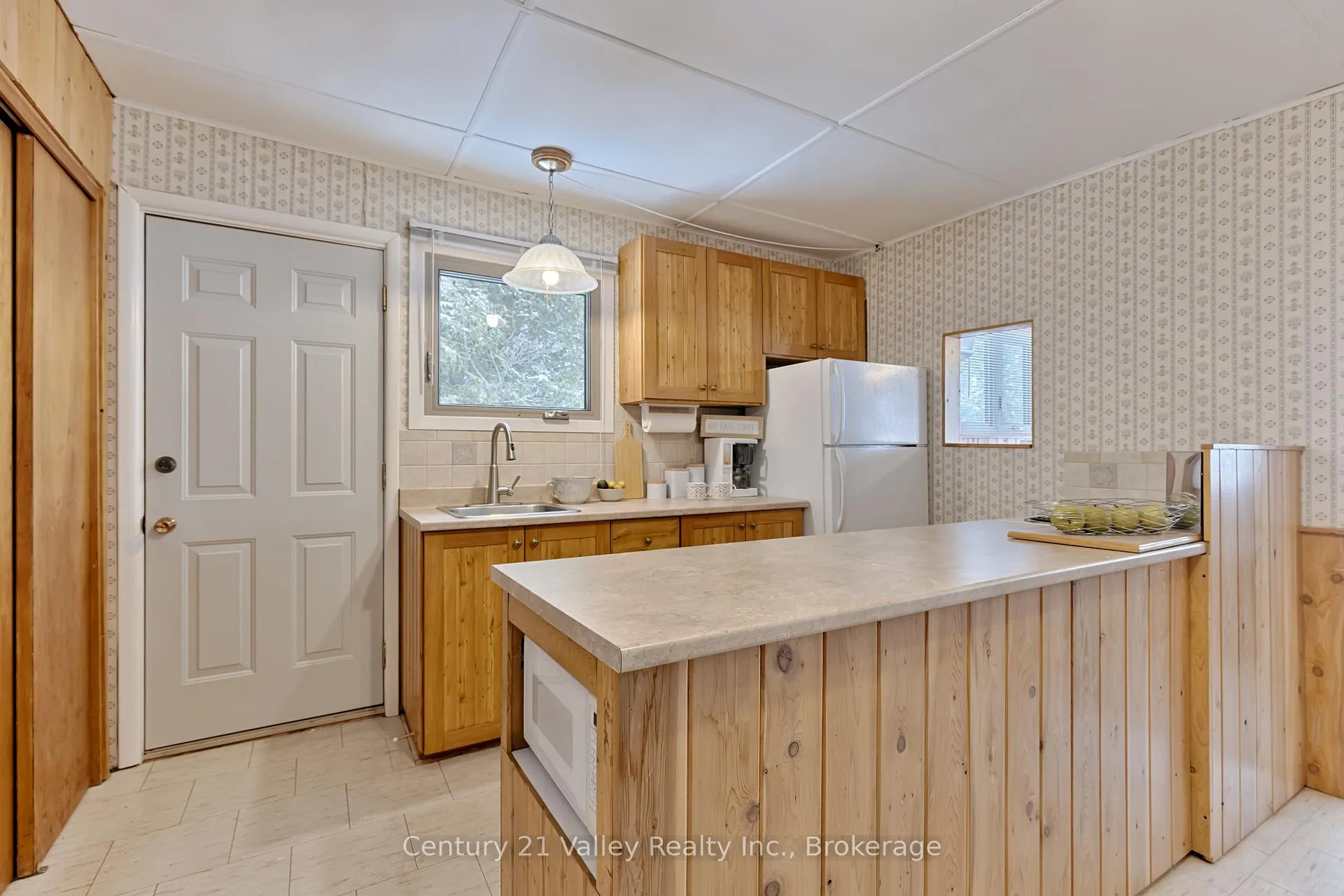 Photo 27 of 1077 Lake Clear Road, Bonnechere Valley, Eganville/Bonnechere Twp — HOMEH