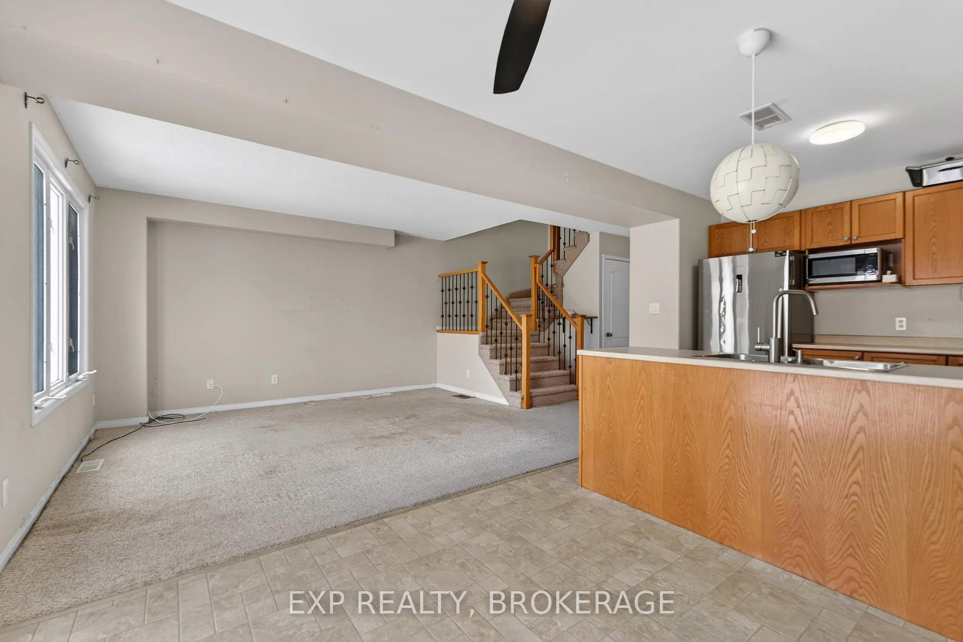 Photo 8 of 504 St Martha Street, Kingston, Kingston East (Incl Barret Crt) — HOMEH