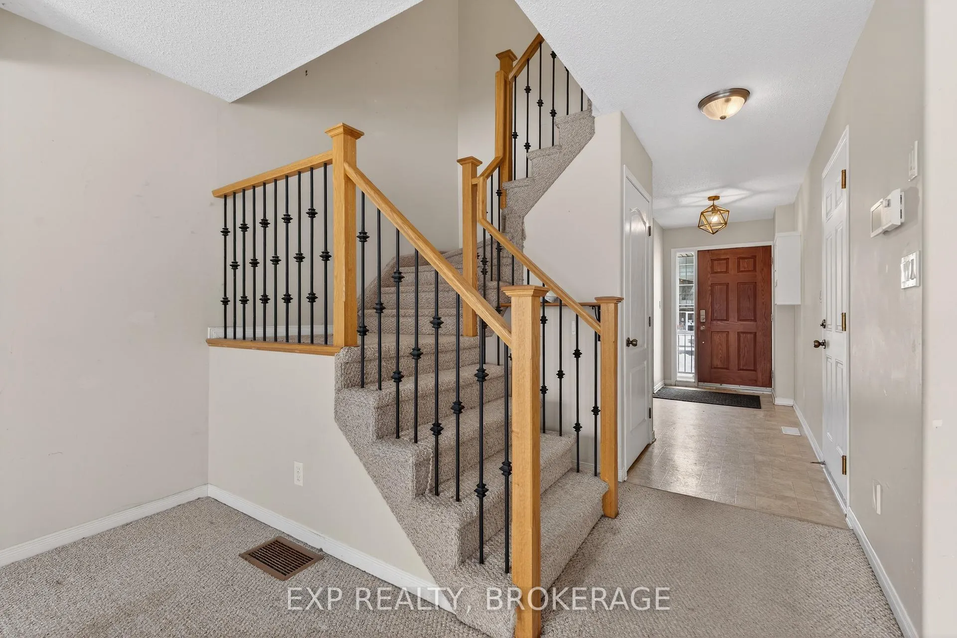 Photo 12 of 504 St Martha Street, Kingston, Kingston East (Incl Barret Crt) — HOMEH