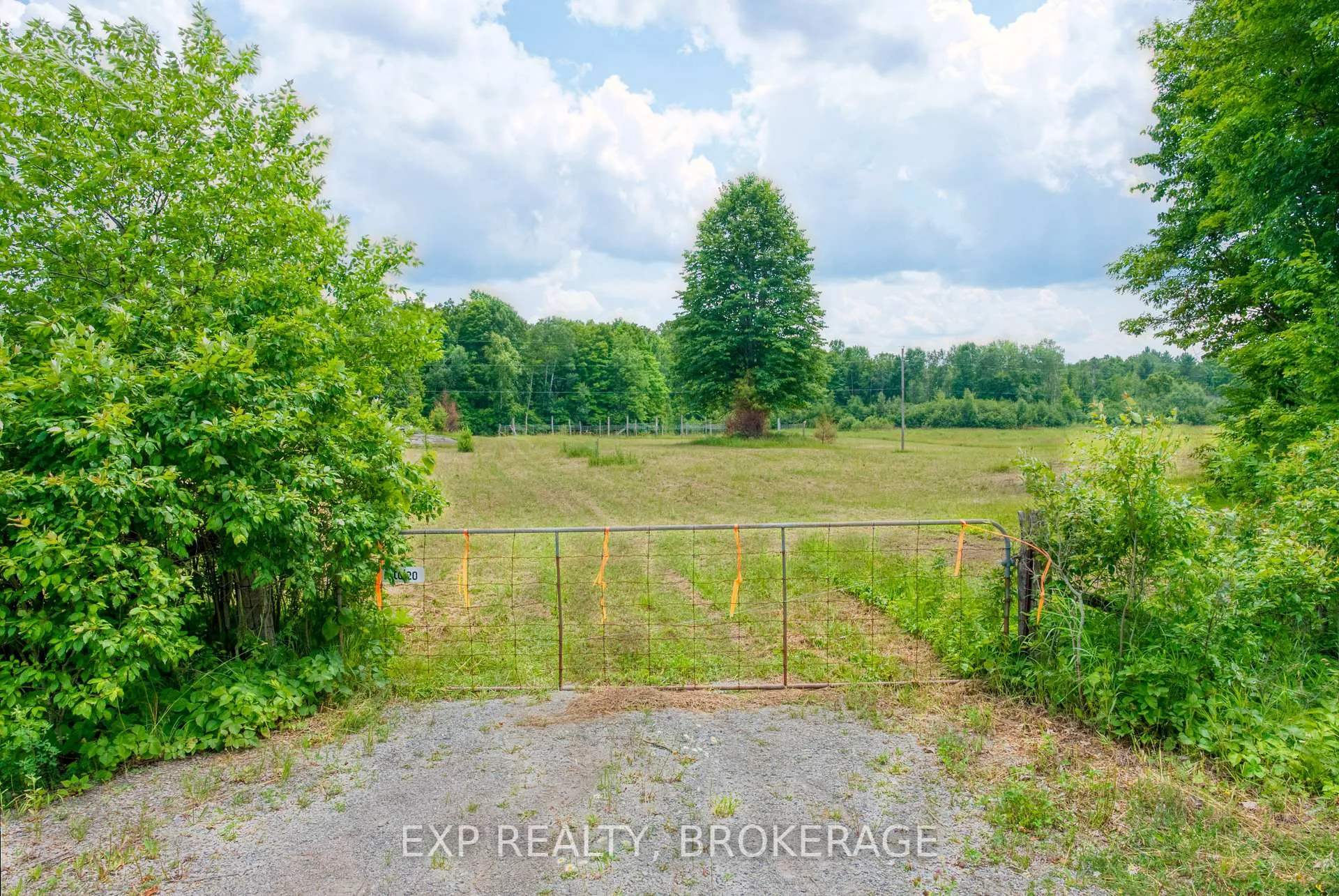 Photo 2 of 2260 Fifth Lake Road, Frontenac, Frontenac Centre — HOMEH