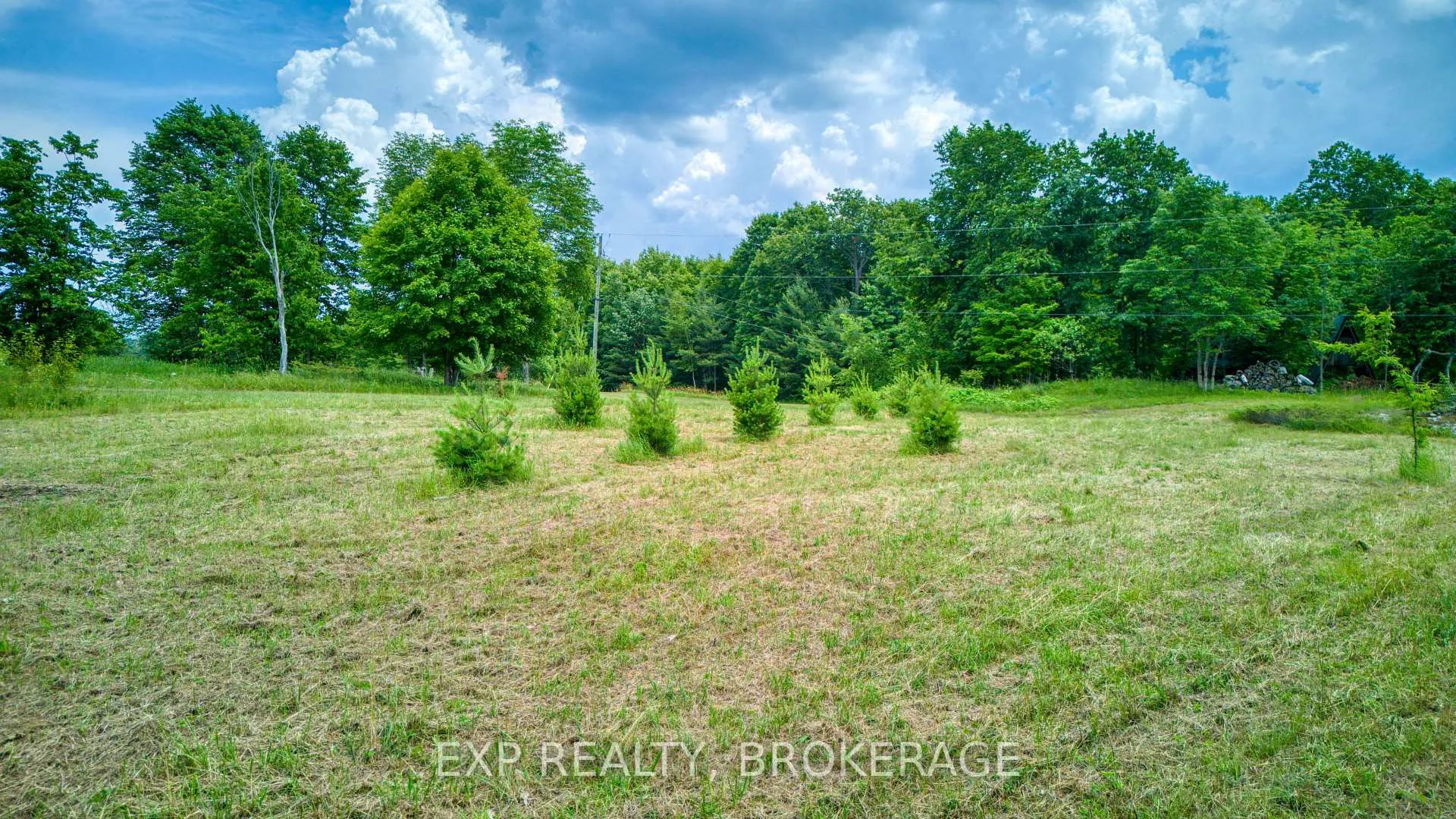 Photo 10 of 2260 Fifth Lake Road, Frontenac, Frontenac Centre — HOMEH