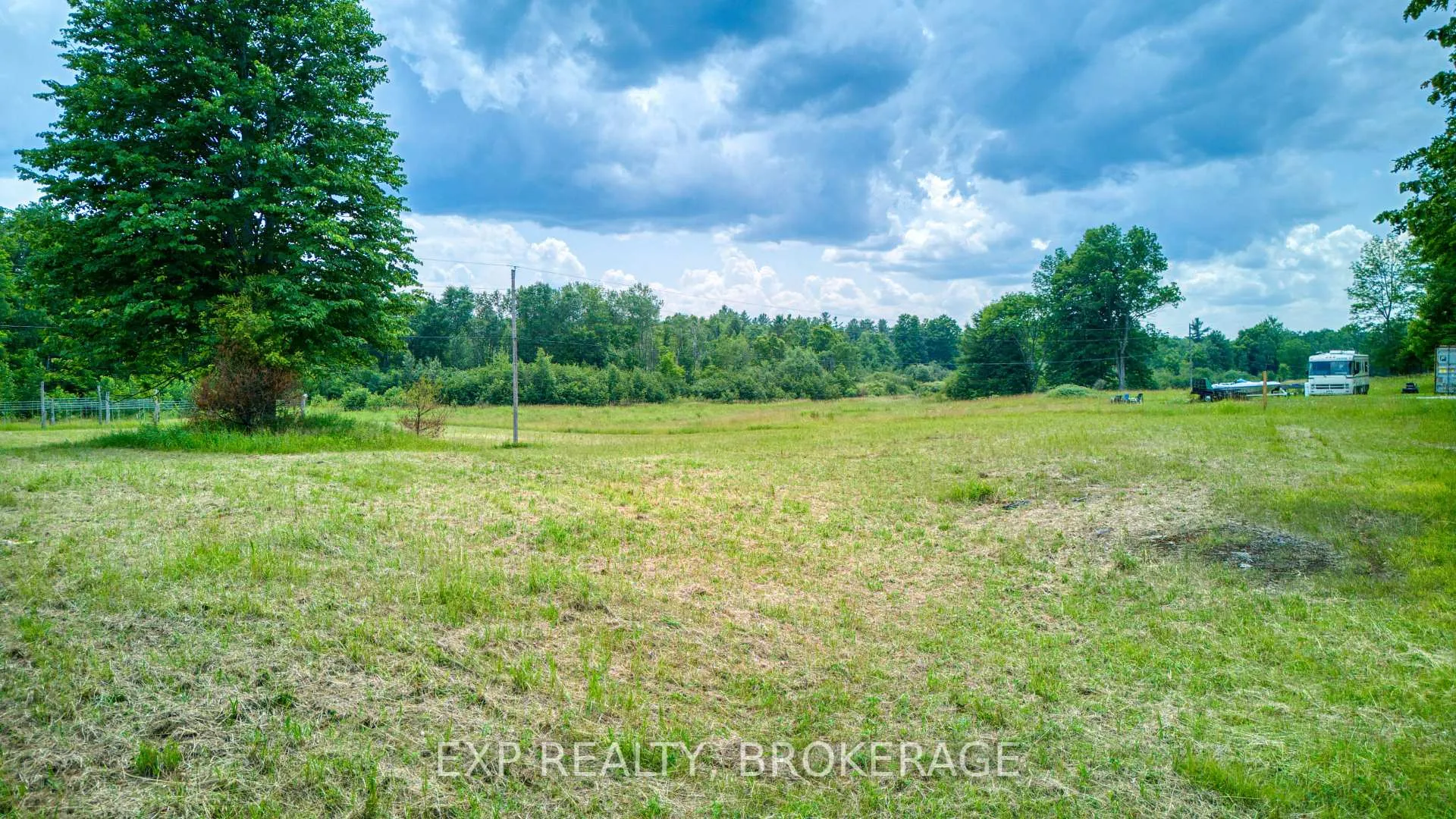 Photo 11 of 2260 Fifth Lake Road, Frontenac, Frontenac Centre — HOMEH