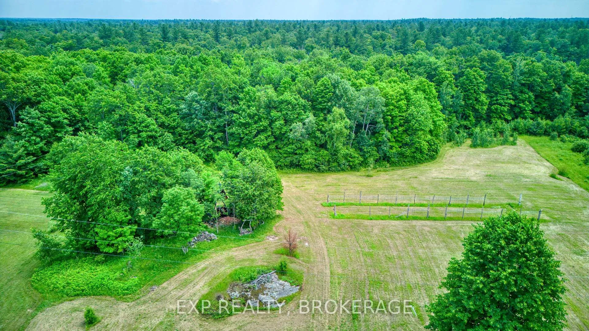 Photo 12 of 2260 Fifth Lake Road, Frontenac, Frontenac Centre — HOMEH