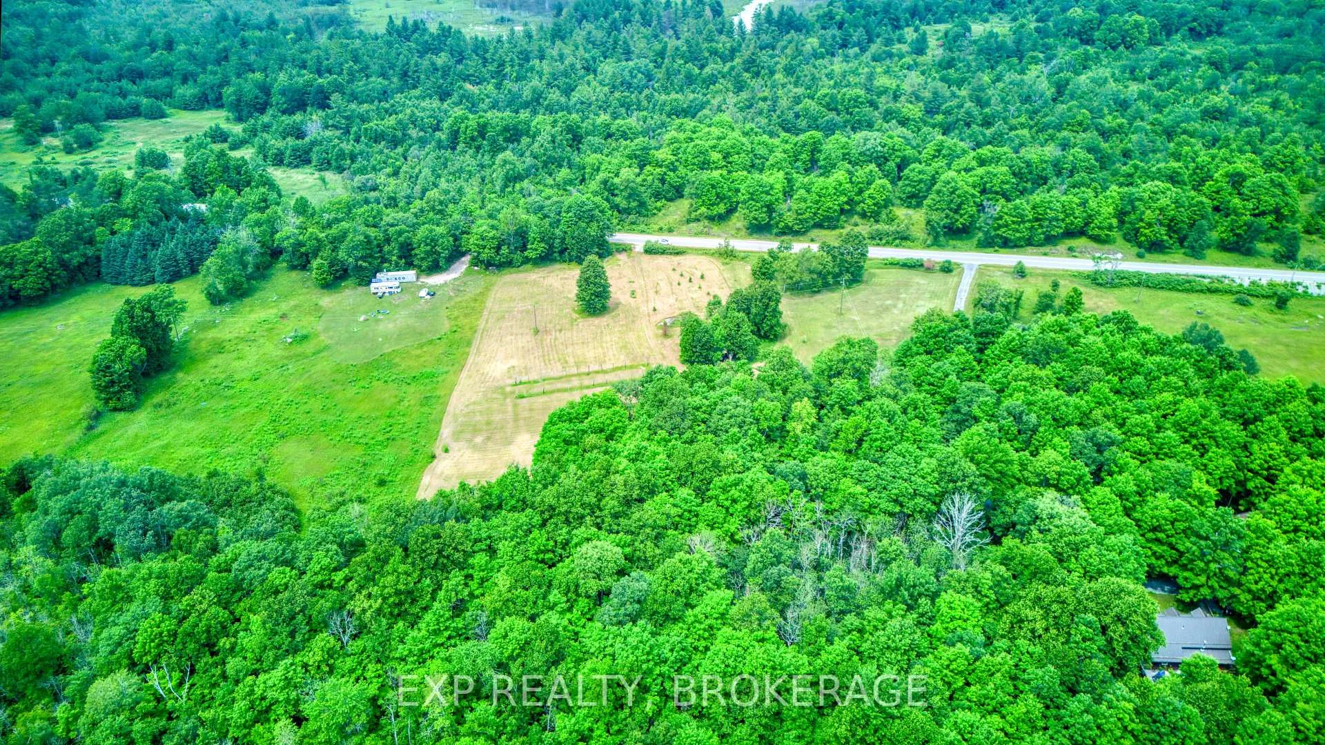 Photo 16 of 2260 Fifth Lake Road, Frontenac, Frontenac Centre — HOMEH